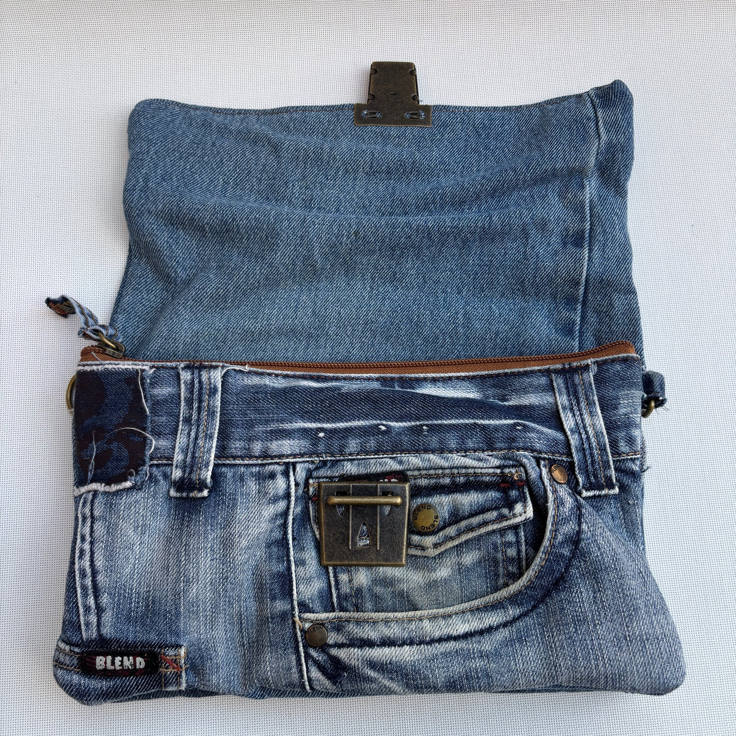 Bolso, bandolera vaquero ♻️ Jeans Recycled ♻️ · Pieza Única Núm. 17479