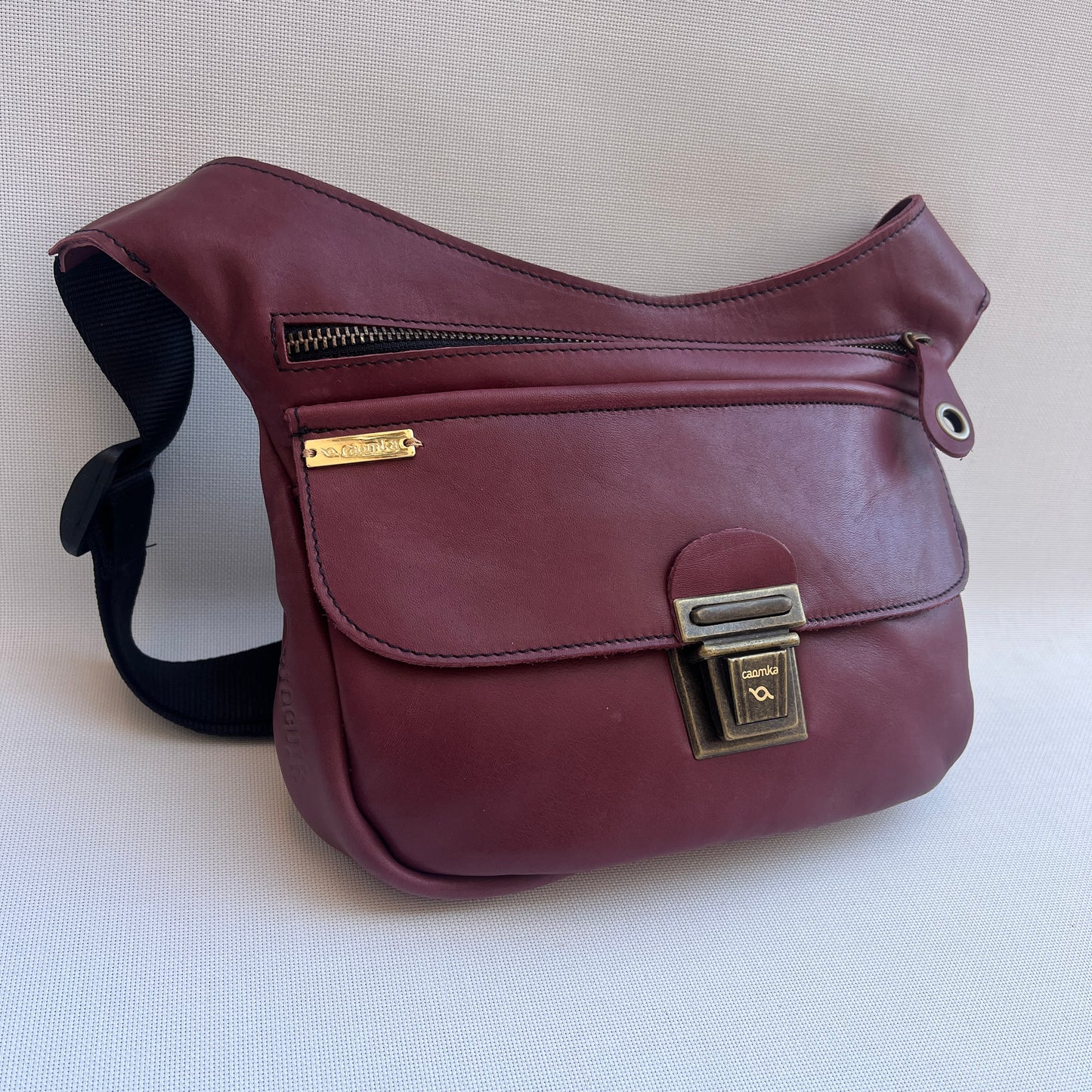 Classic Burdeos & Old Gold · Piel natural BioCuir® · Pieza Exclusiva Núm. 14935