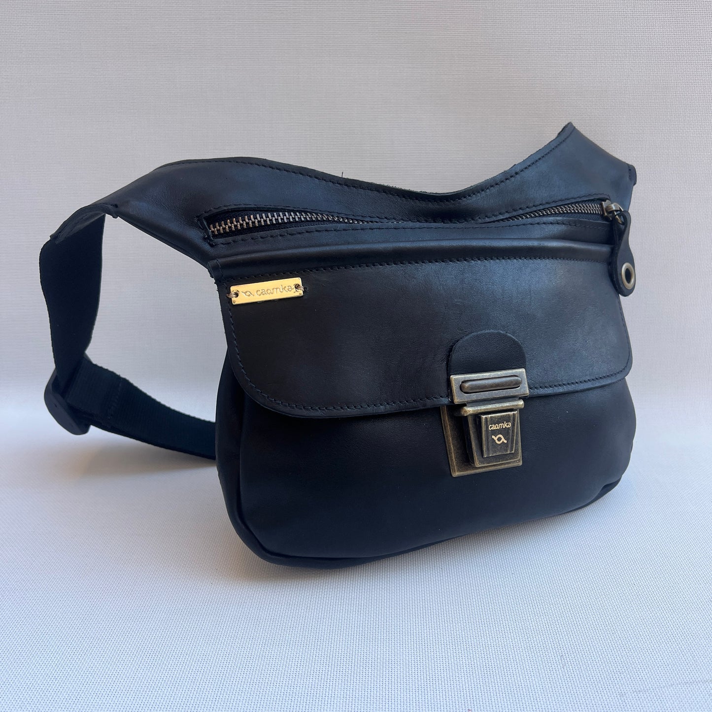 Classic Black & Old Gold · Piel/Cuero · Pieza Exclusiva Núm. 14924