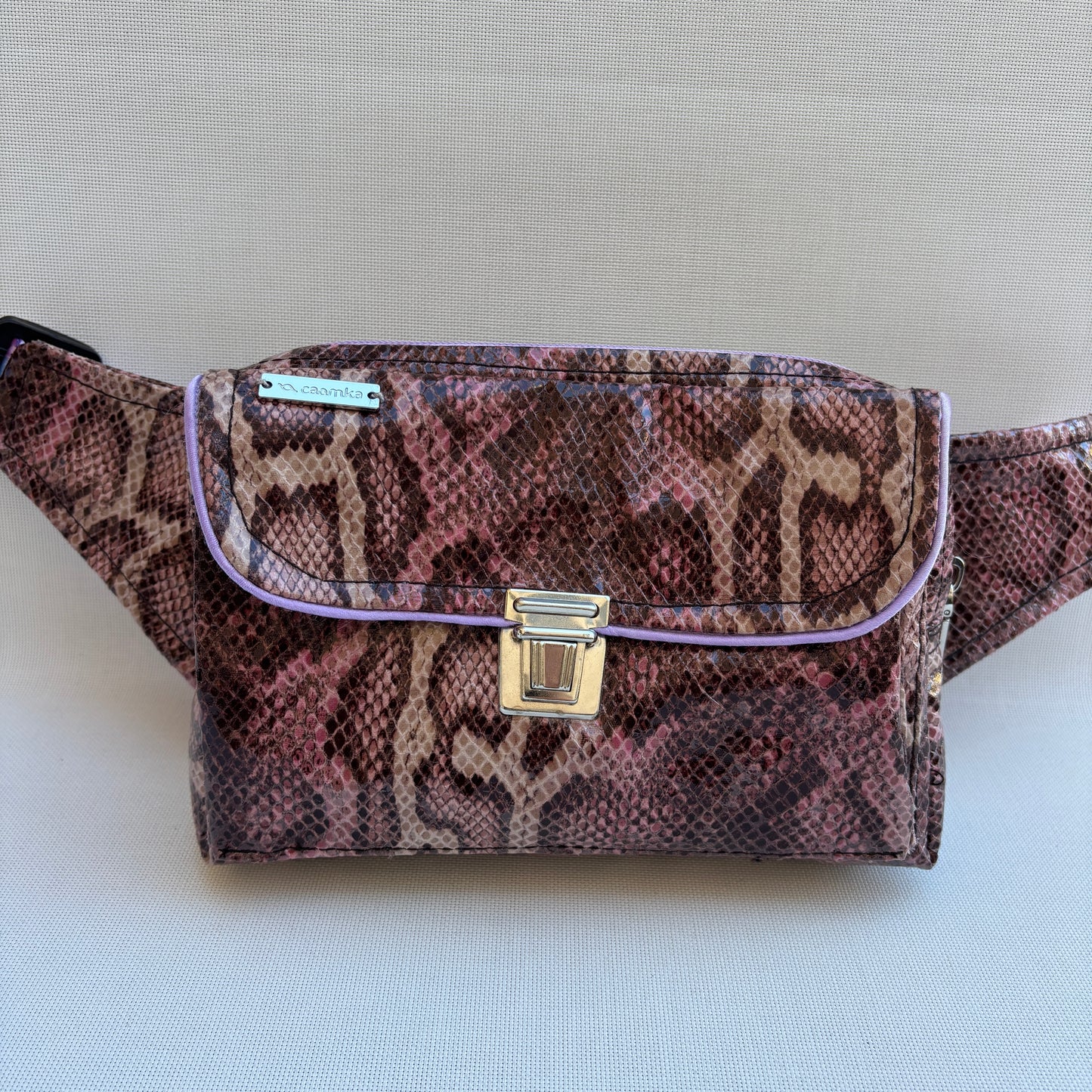 Riñonera Urban "Special Animal Print Top" · Polipiel · Pieza Única Núm. 19024