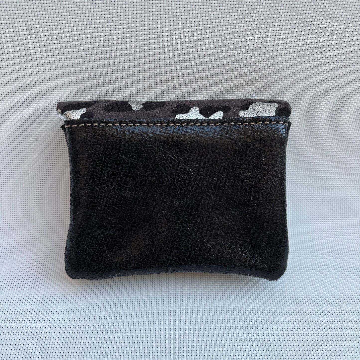 Monedero Sweet Caomka "Leopard Silver" · Piel - Cuero · Pieza Exclusiva Núm. 16773