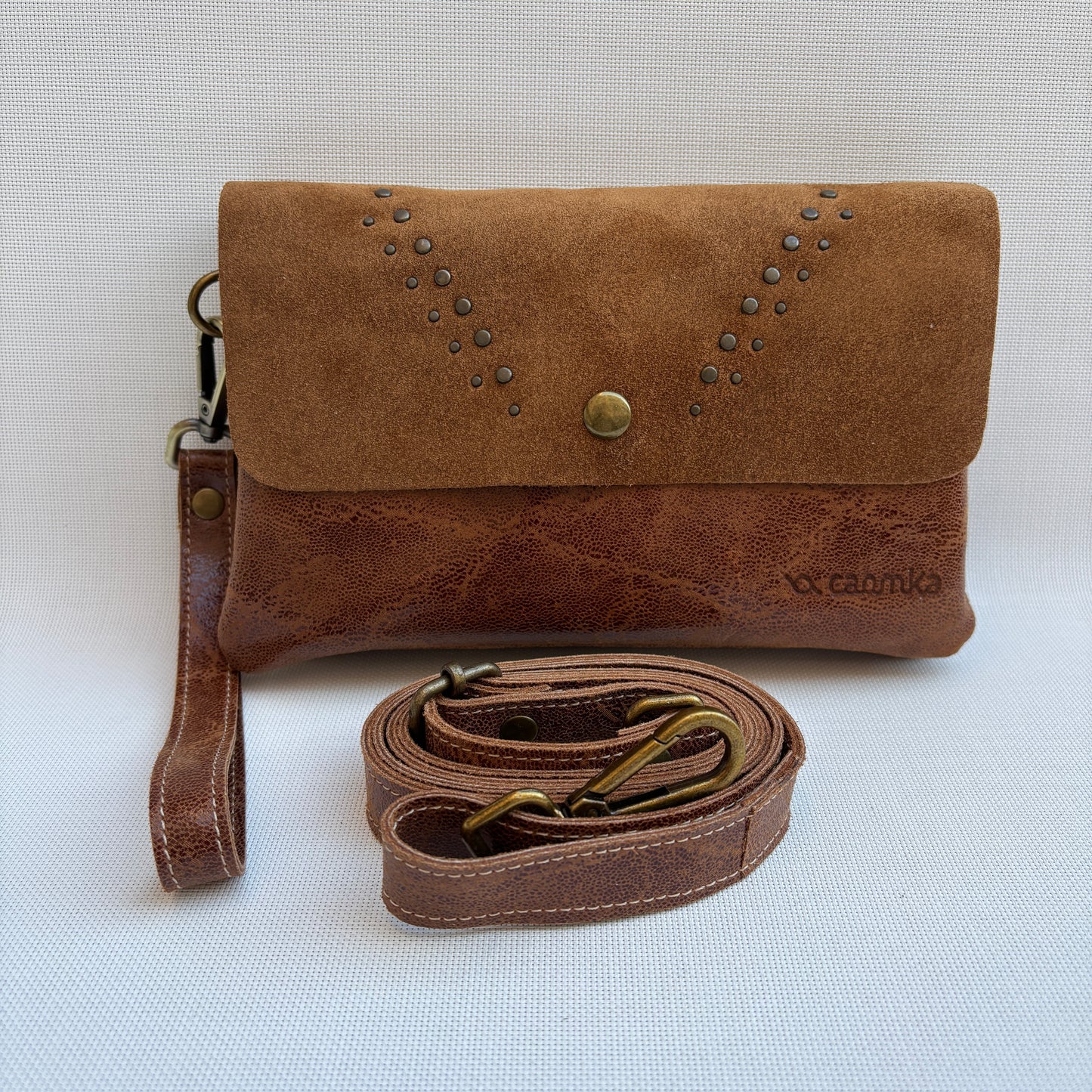 Riñonera multifunción ELEGANT NANO "Camel Top" · Piel - Cuero · Pieza Exclusiva Núm. 16912