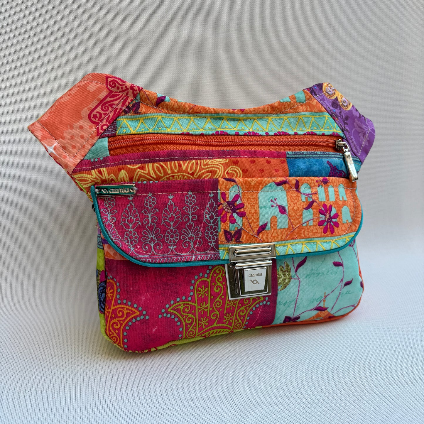 Riñonera "Special African Colors" + Bolsillo trasero · Impermeable · Pieza Única Núm. 16788