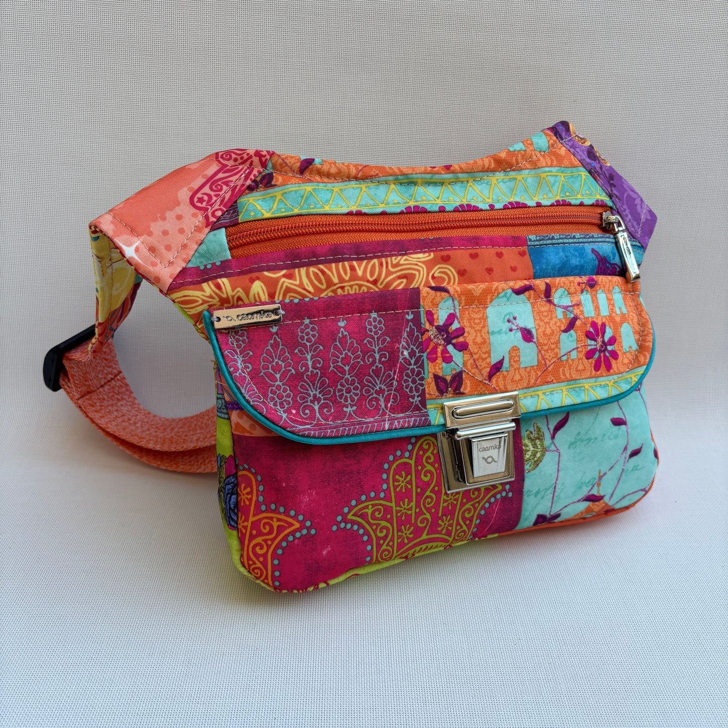 Riñonera "Special African Colors" + Bolsillo trasero · Impermeable · Pieza Única Núm. 16788