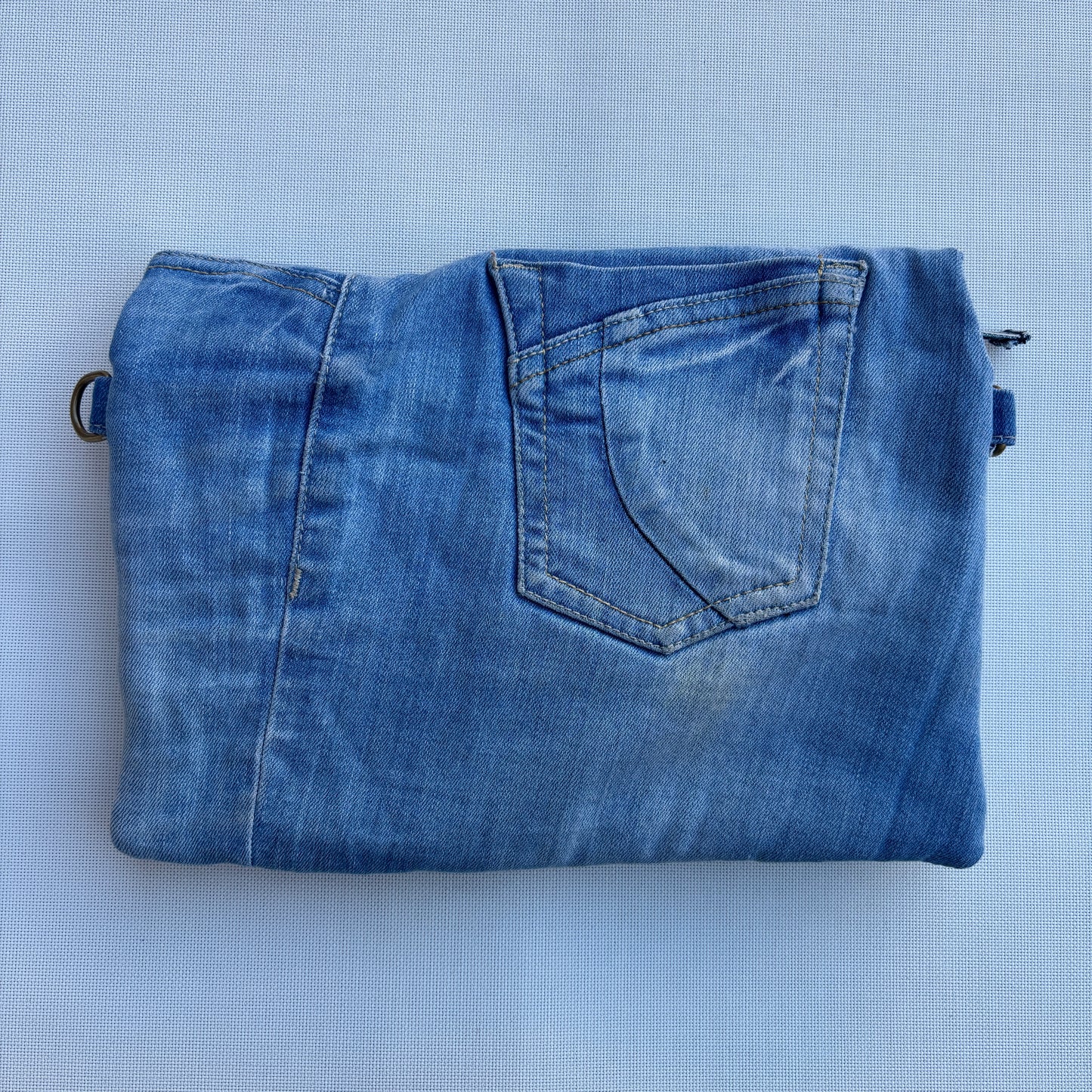 Bolso, bandolera vaquero ♻️ Jeans Recycled ♻️ · Pieza Única Núm. 17530