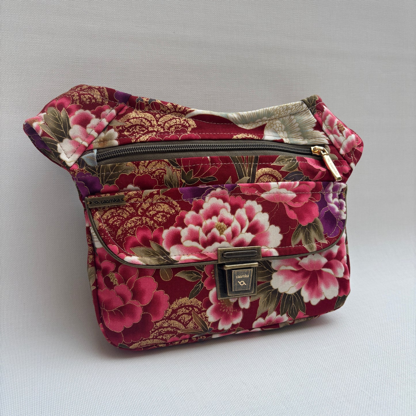 Riñonera "Special Japanese Flowers" · Pieza Única Núm. 17545