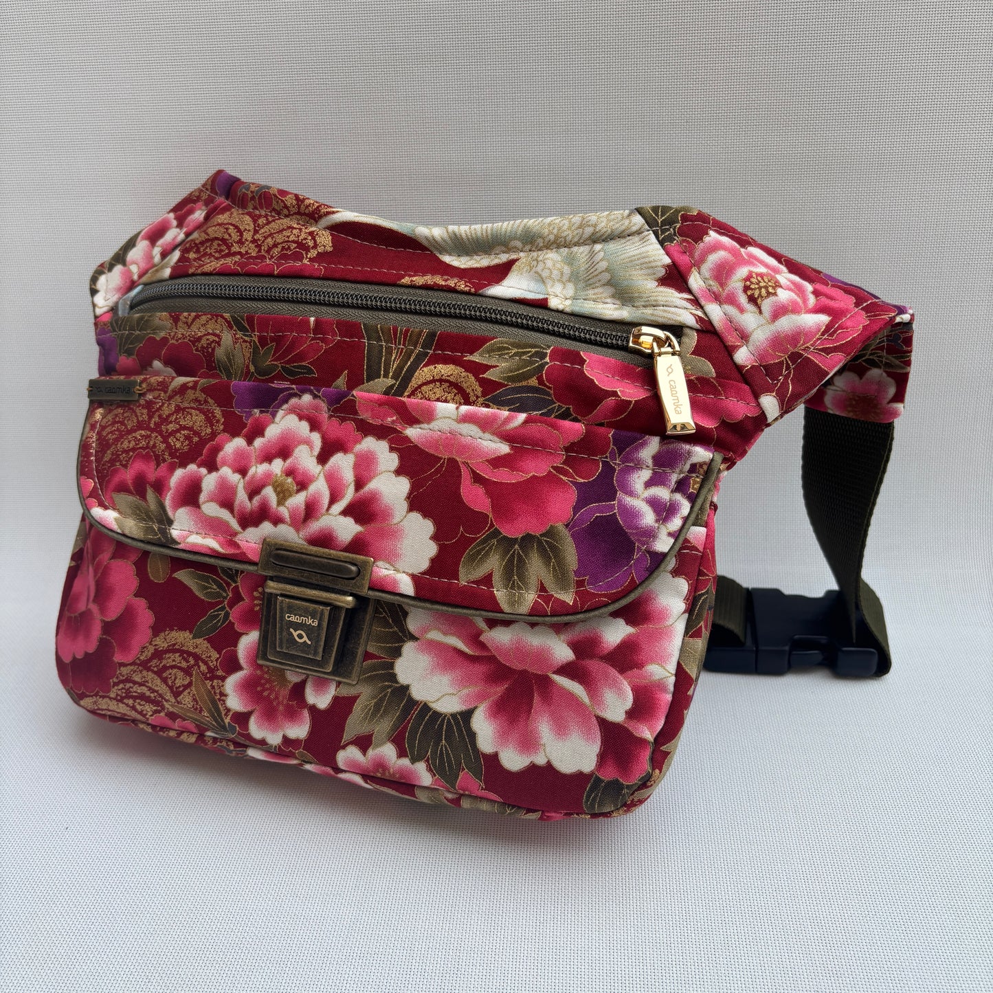 Riñonera "Special Japanese Flowers" · Pieza Única Núm. 17545