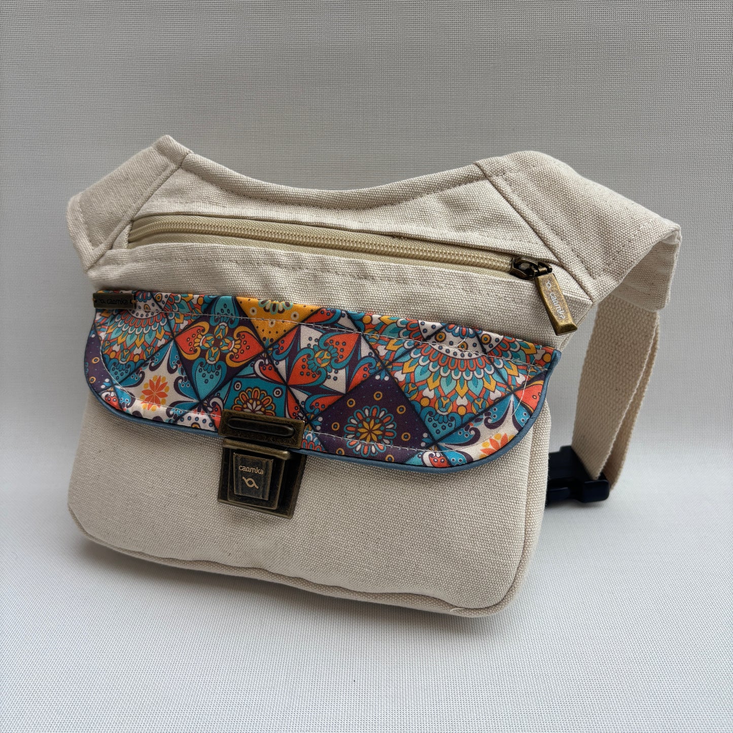 Riñonera "Special Summer Mandalas" +  Bolsillo trasero · Pieza Única Núm. 17591
