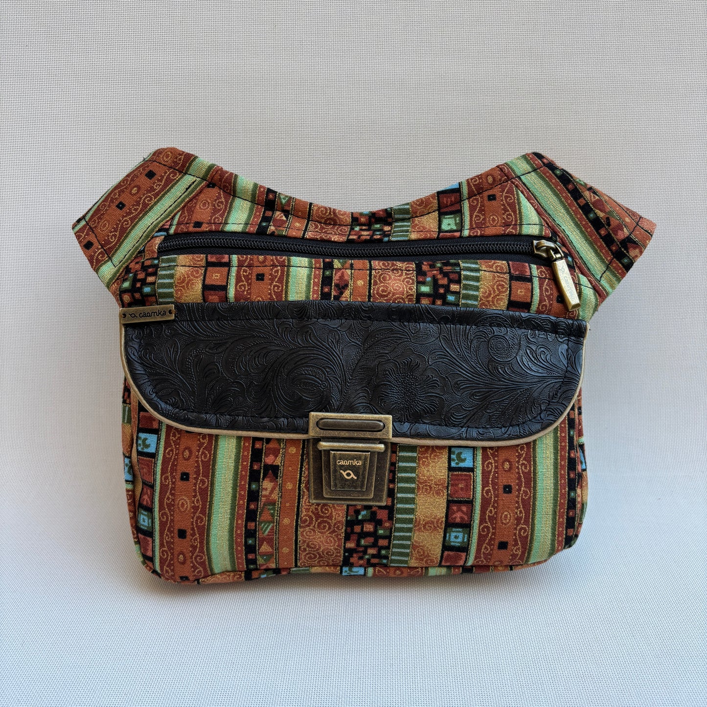 Riñonera "Special Etnical Top" + Bolsillo trasero · Pieza Única Núm. 16833