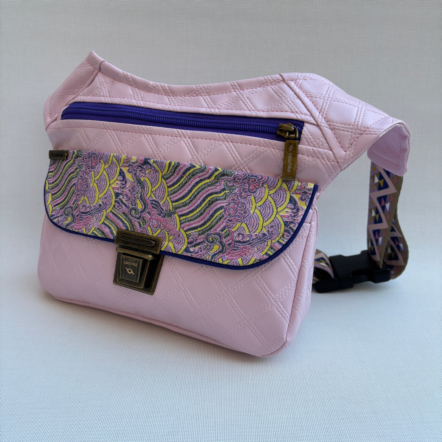 Riñonera "Special Pink Etnical Top" · Polipiel · Pieza Única Núm. 16834