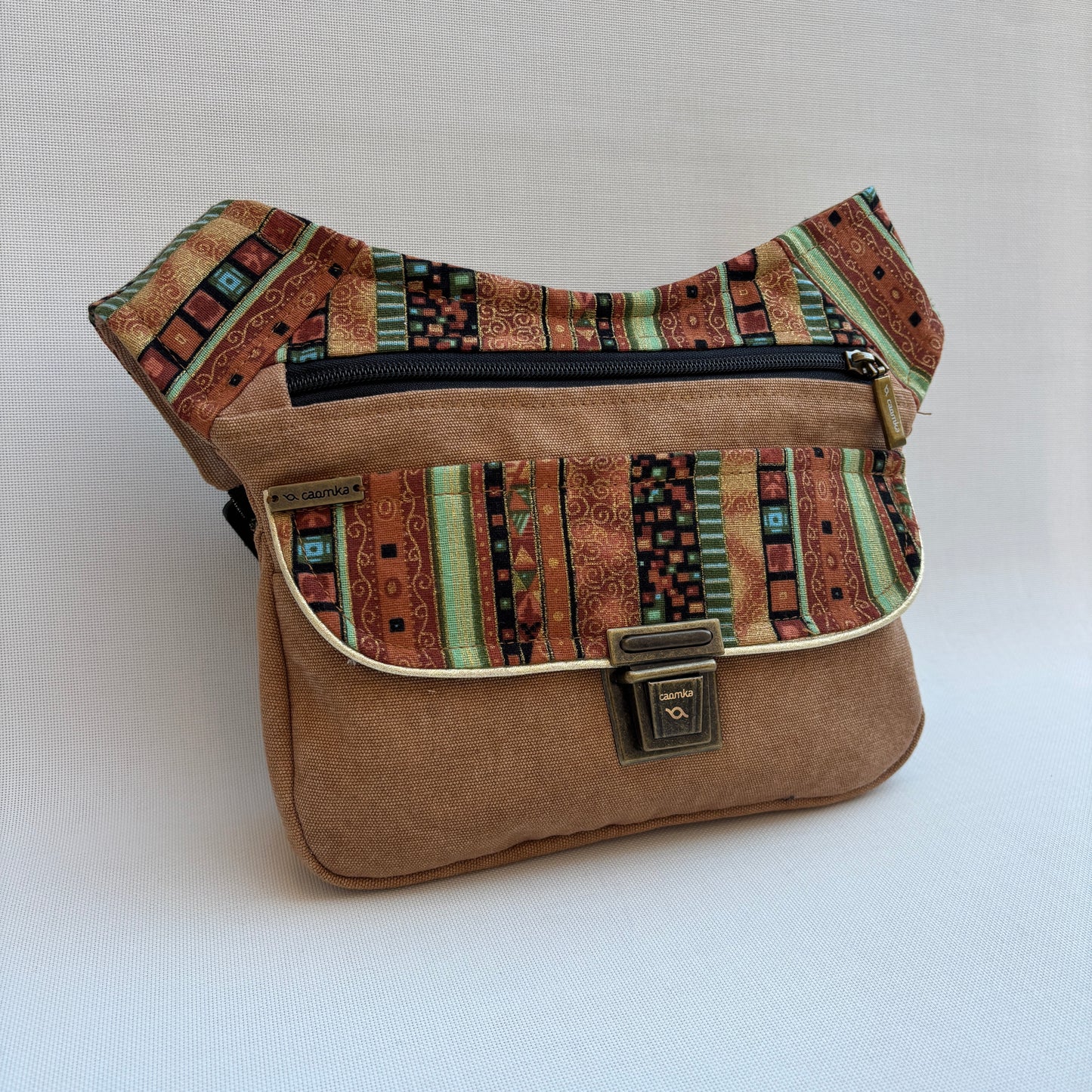 Riñonera "Special Etnical Top" + Bolsillo trasero · Pieza Única Núm. 16837
