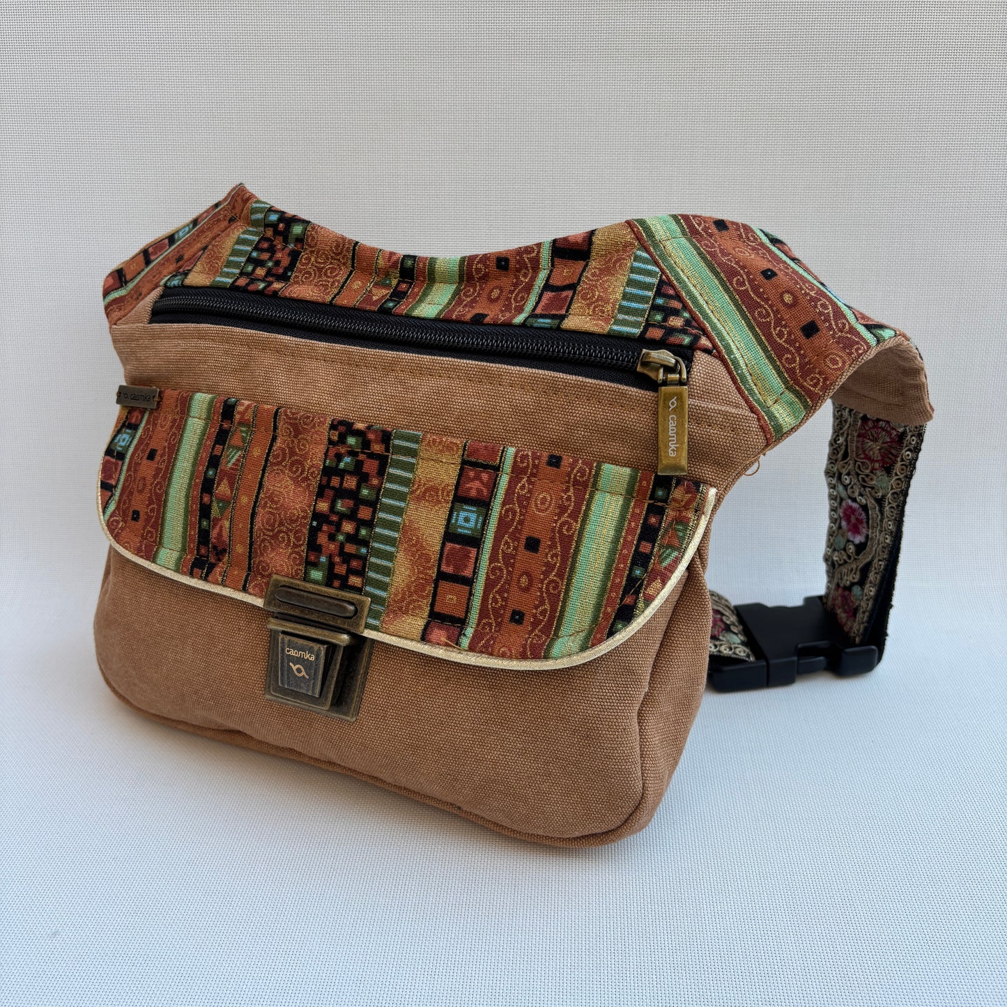 Riñonera "Special Etnical Top" + Bolsillo trasero · Pieza Única Núm. 16837