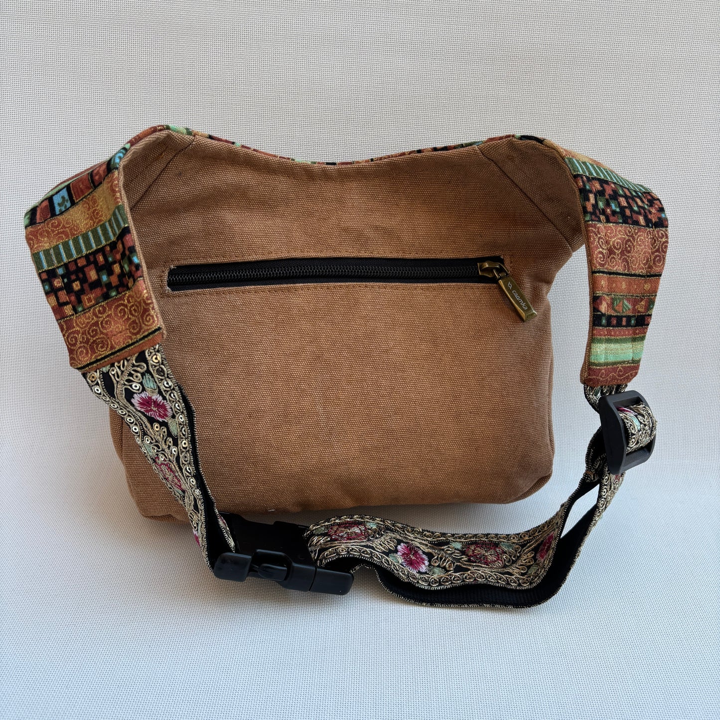 Riñonera "Special Etnical Top" + Bolsillo trasero · Pieza Única Núm. 16837