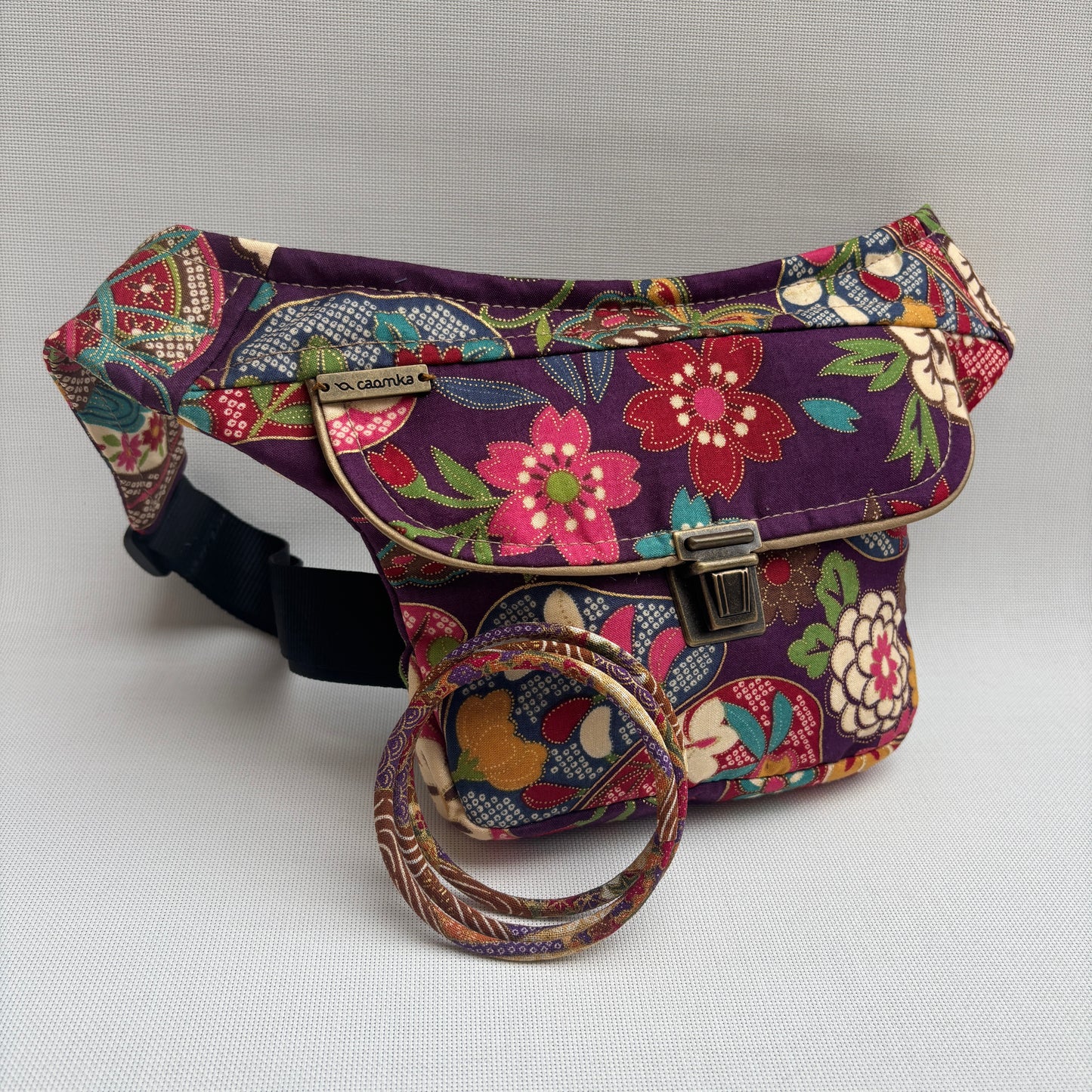 Pack Riñonera Mini + 3 Pulseras "Special Japanese" + Bolsillo trasero extra · Pieza Única Núm. 17569