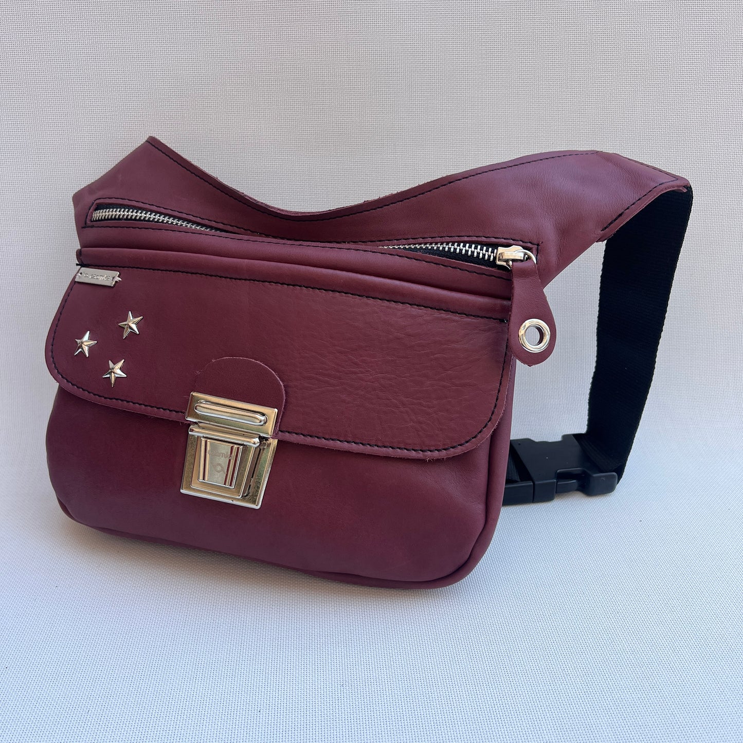 Premium Burdeos Stars · Piel natural BioCuir® · Pieza Exclusiva Núm. 15028