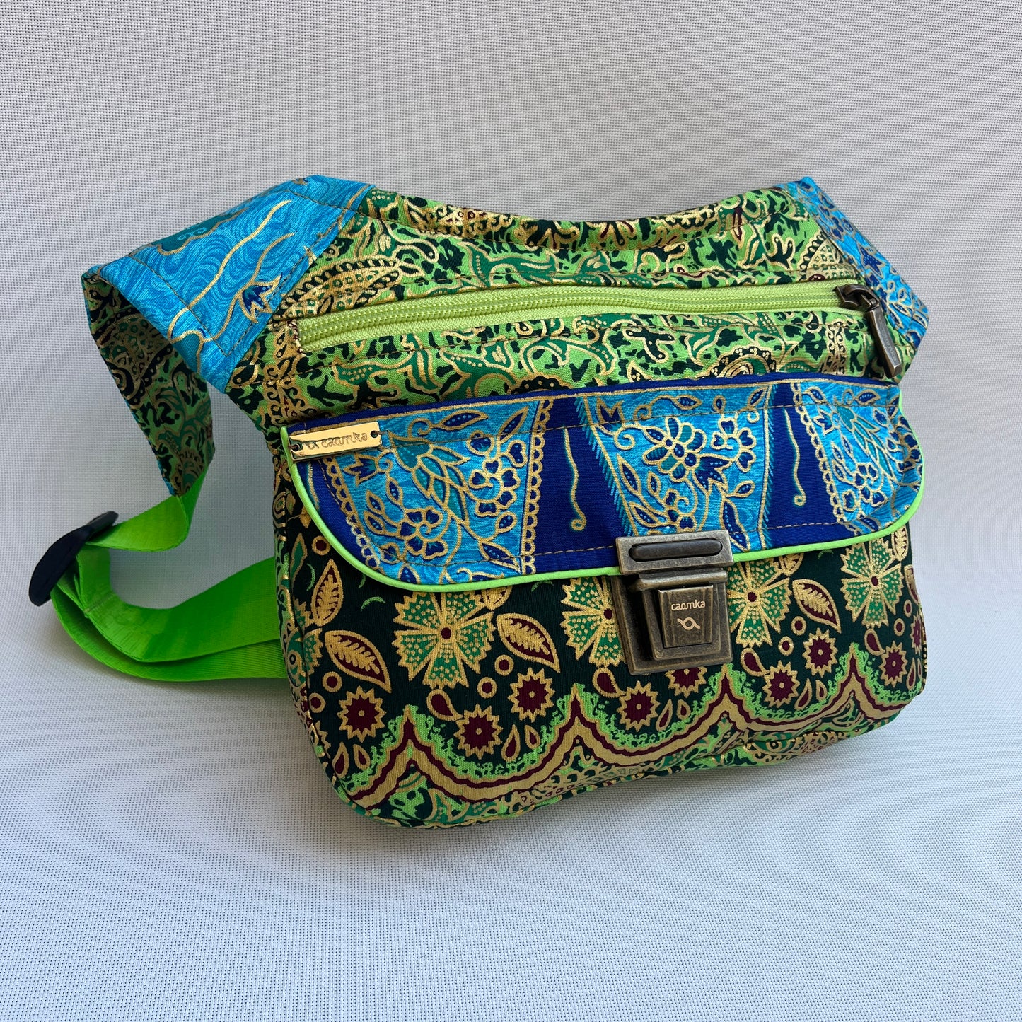 Special Lively Bali & Old Gold + Bolsillo trasero · Pieza Única Núm. 15010