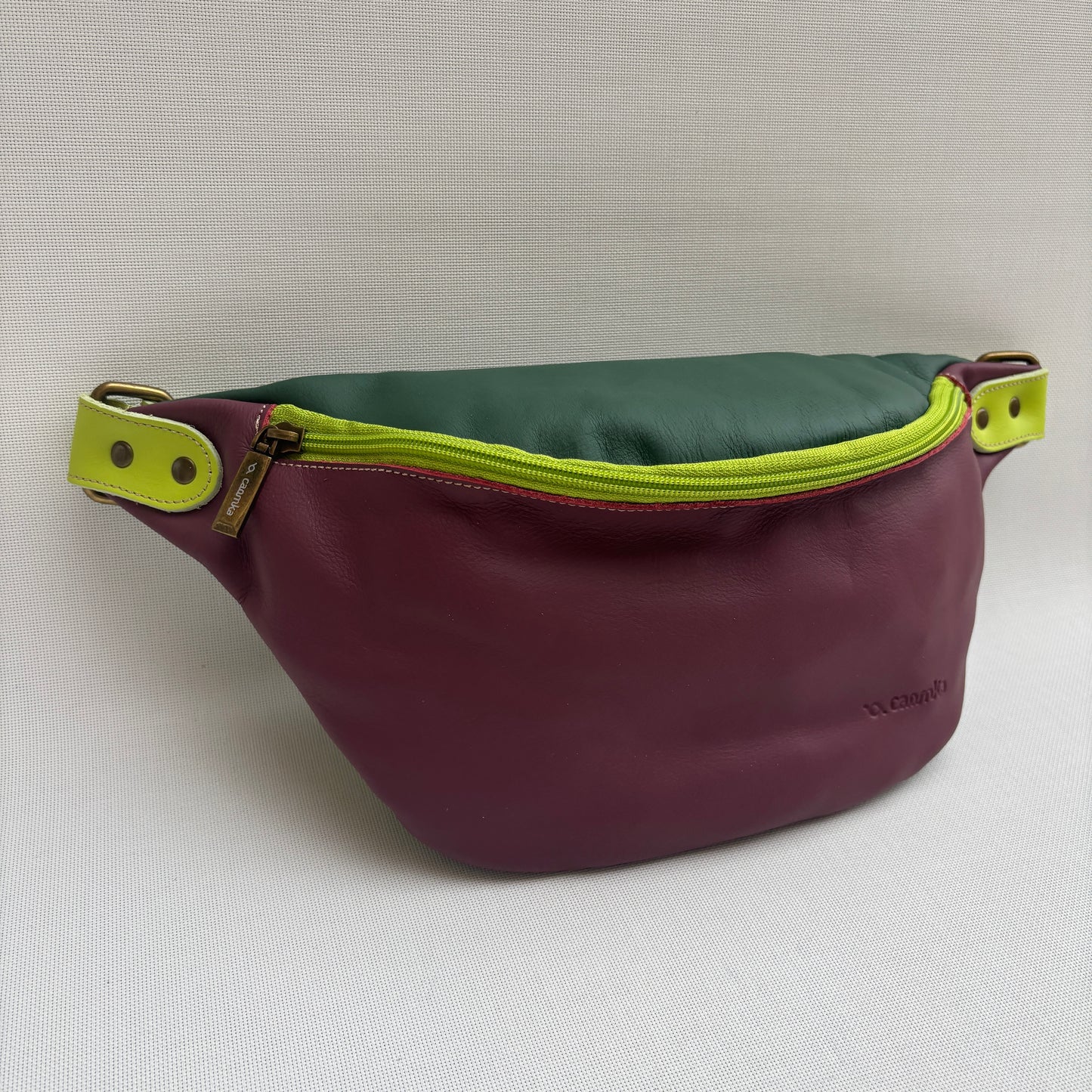 Riñonera "Retro Chic Watermelon Fantasy" · Piel · Pieza Exclusiva Núm. 17681