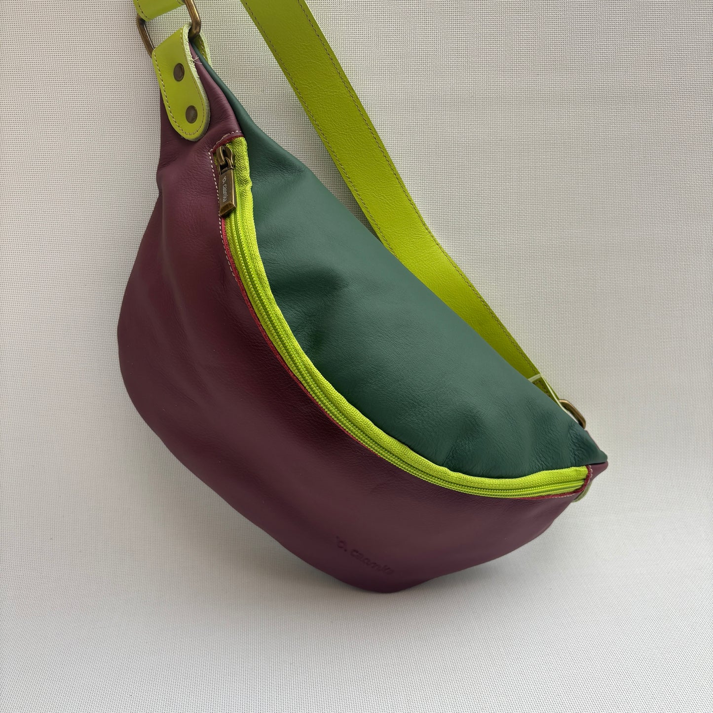 Riñonera "Retro Chic Watermelon Fantasy" · Piel · Pieza Exclusiva Núm. 17681