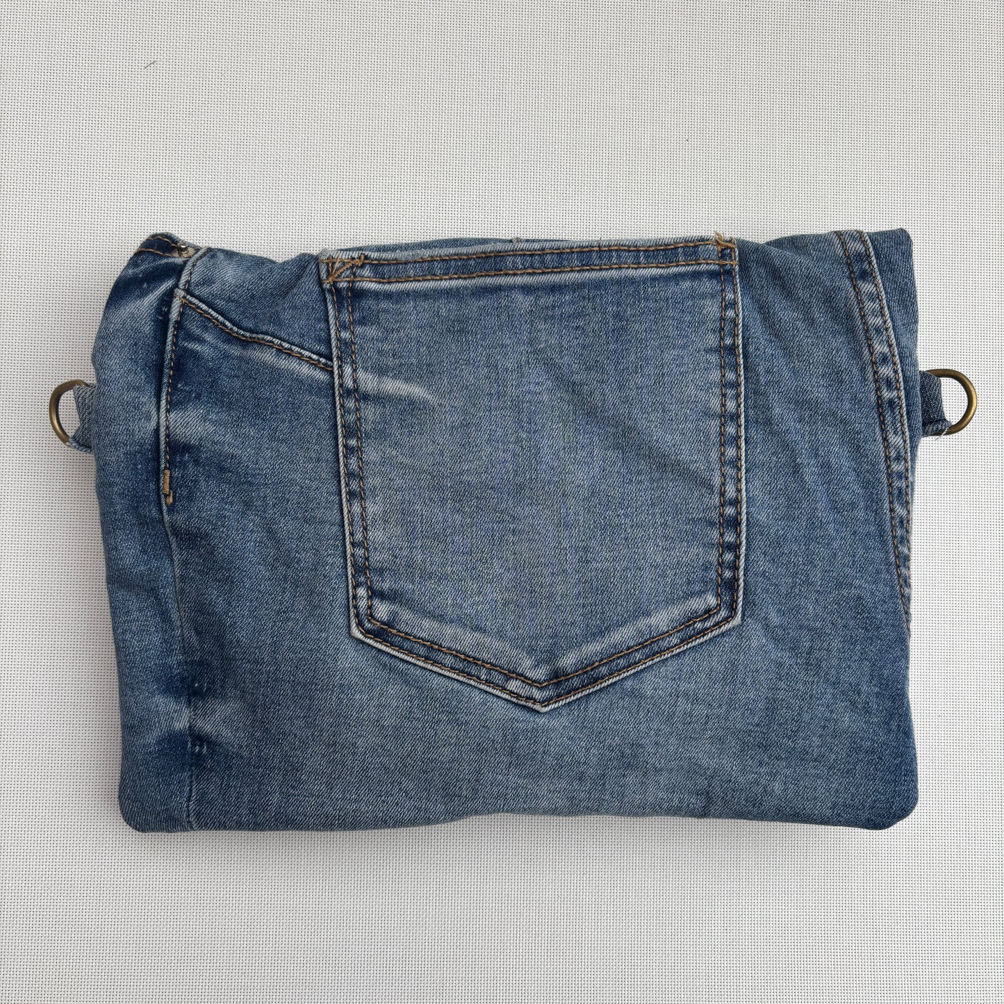 Bolso, bandolera vaquero ♻️ Jeans Recycled ♻️ · Pieza Única Núm. 17578