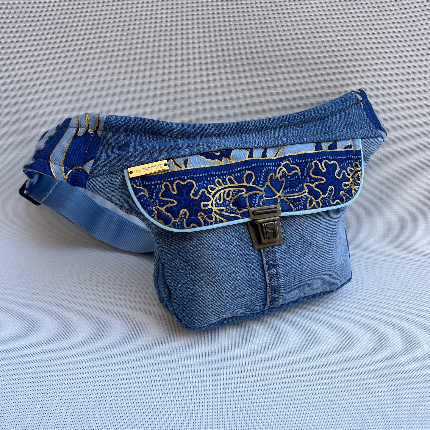 Mini Bali & ♻️ Jeans Recycled ♻️ · Pieza Única Núm. 15074