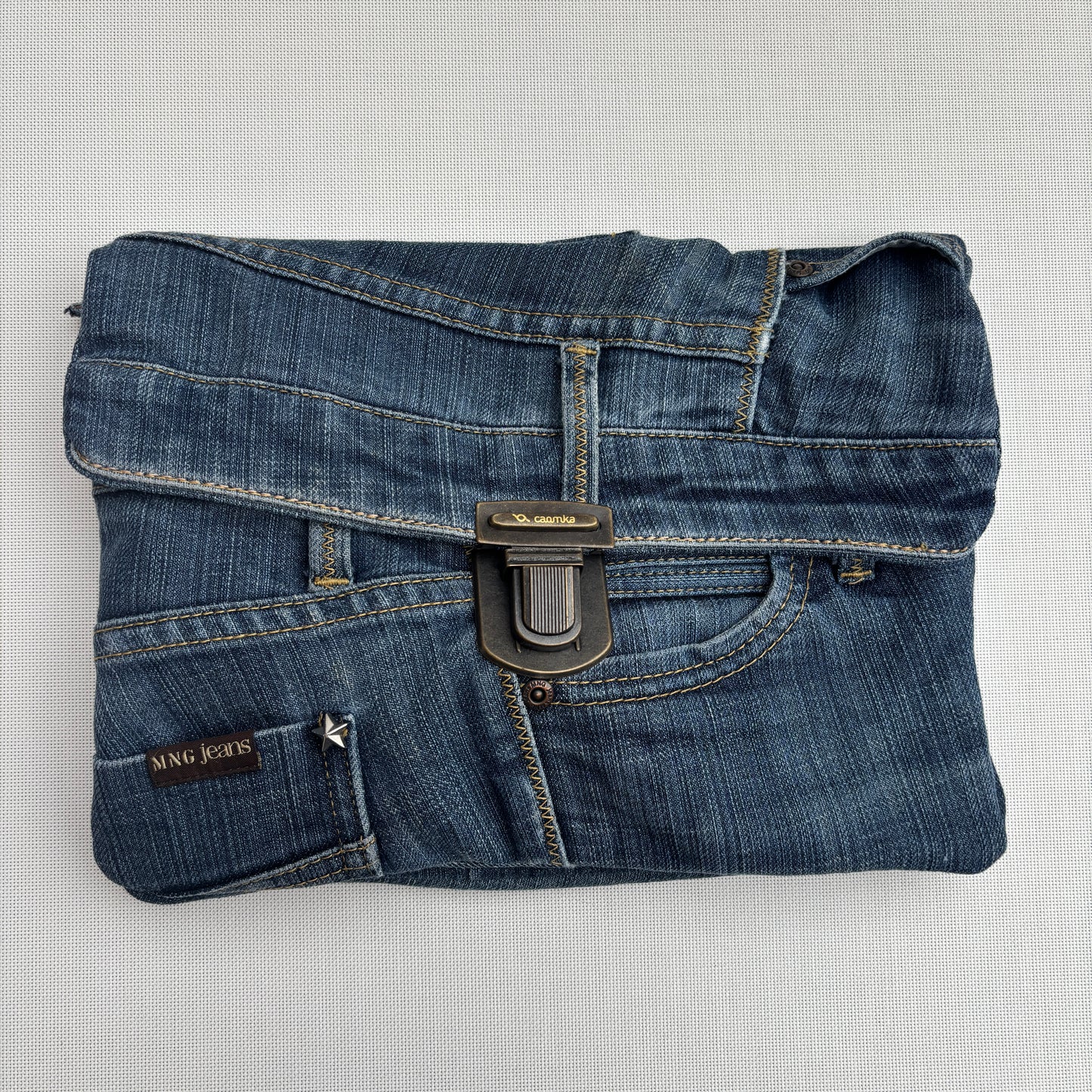 Bolso, bandolera vaquero ♻️ Jeans Recycled ♻️ · Pieza Única Núm. 17562