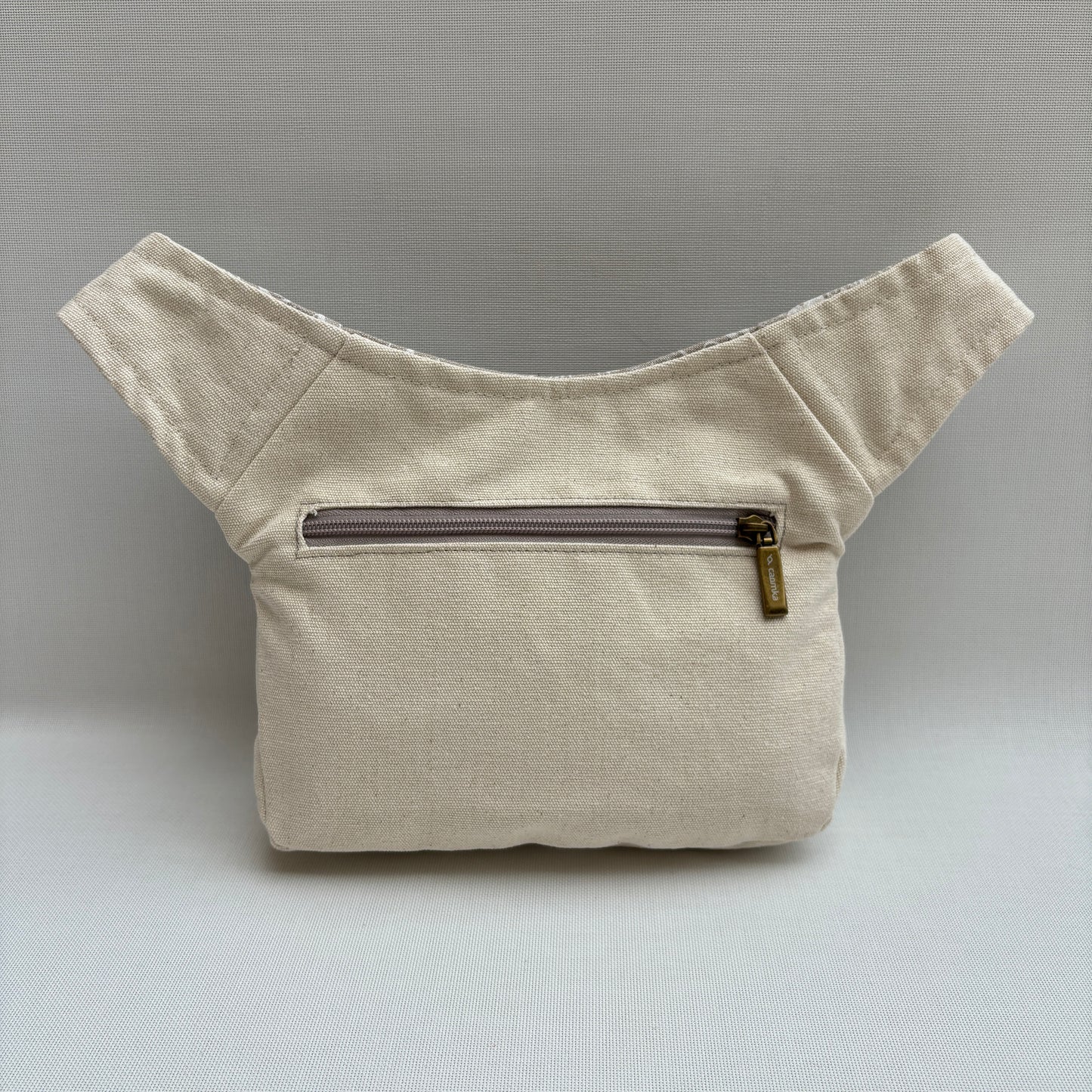 Elegant Top + Bolsillo trasero · Pieza Única Núm. 16168