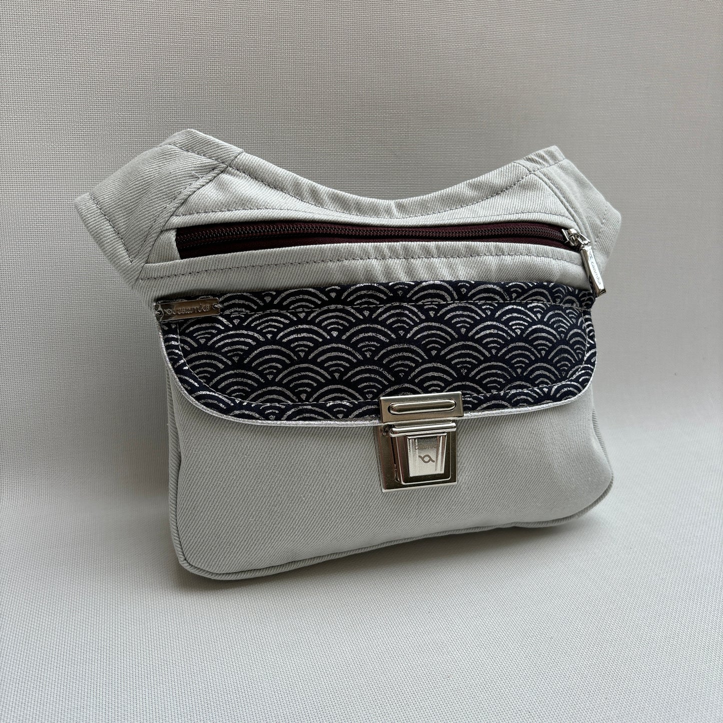 Special Jeans & Japanese Waves · Pieza Única Núm. 15970