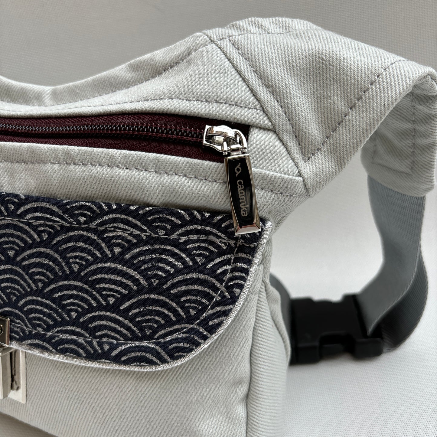 Special Jeans & Japanese Waves · Pieza Única Núm. 15970