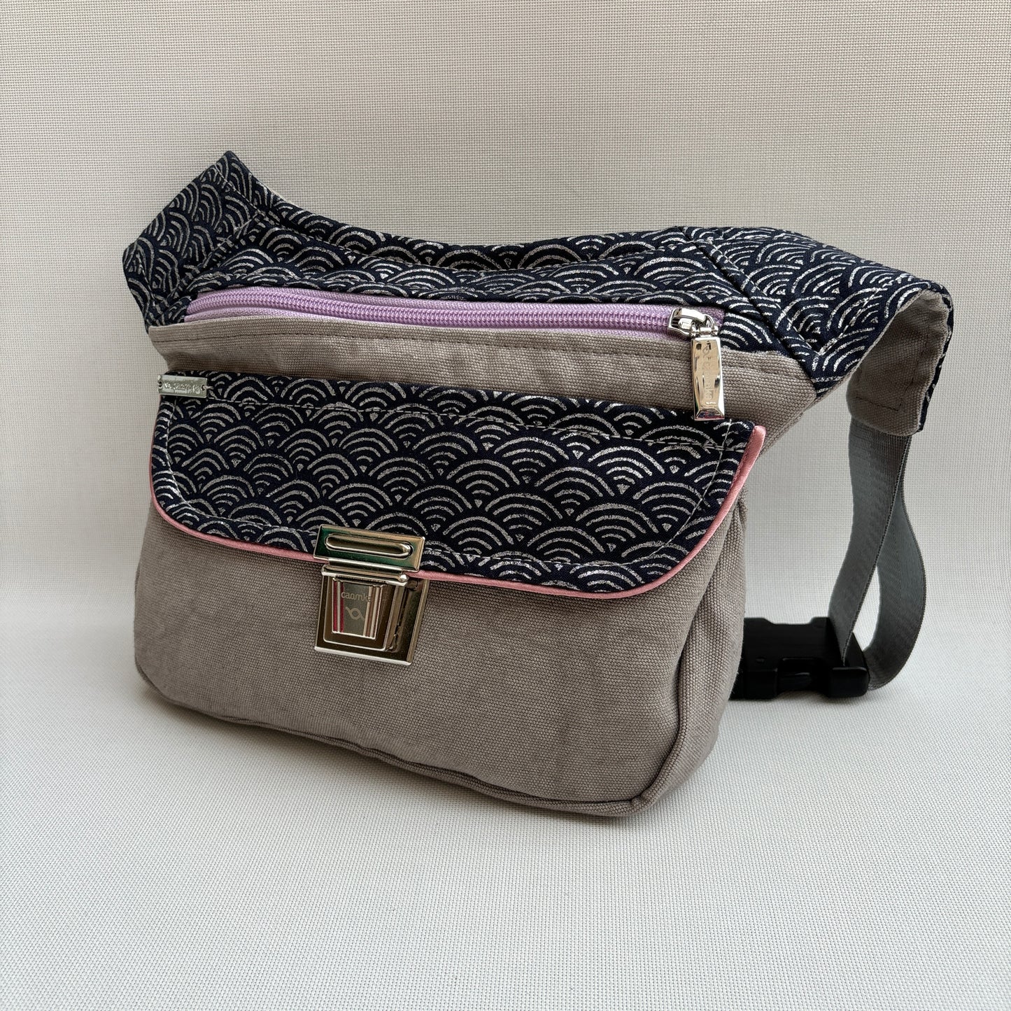 Spezielle Jeans &amp; japanische Wellen + Gesäßtasche Einzelstück Nr. 12682