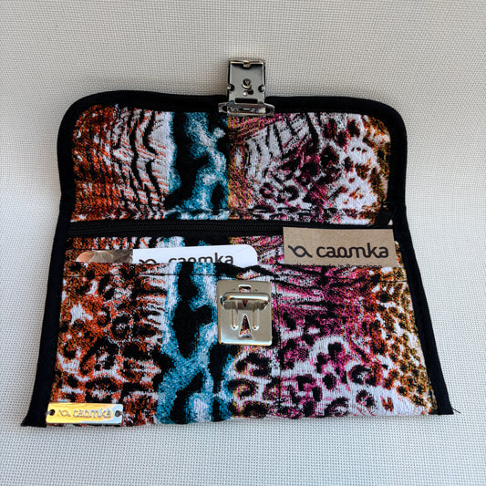 Monedero Plano CAOMKA · Pieza Única Núm. 18283