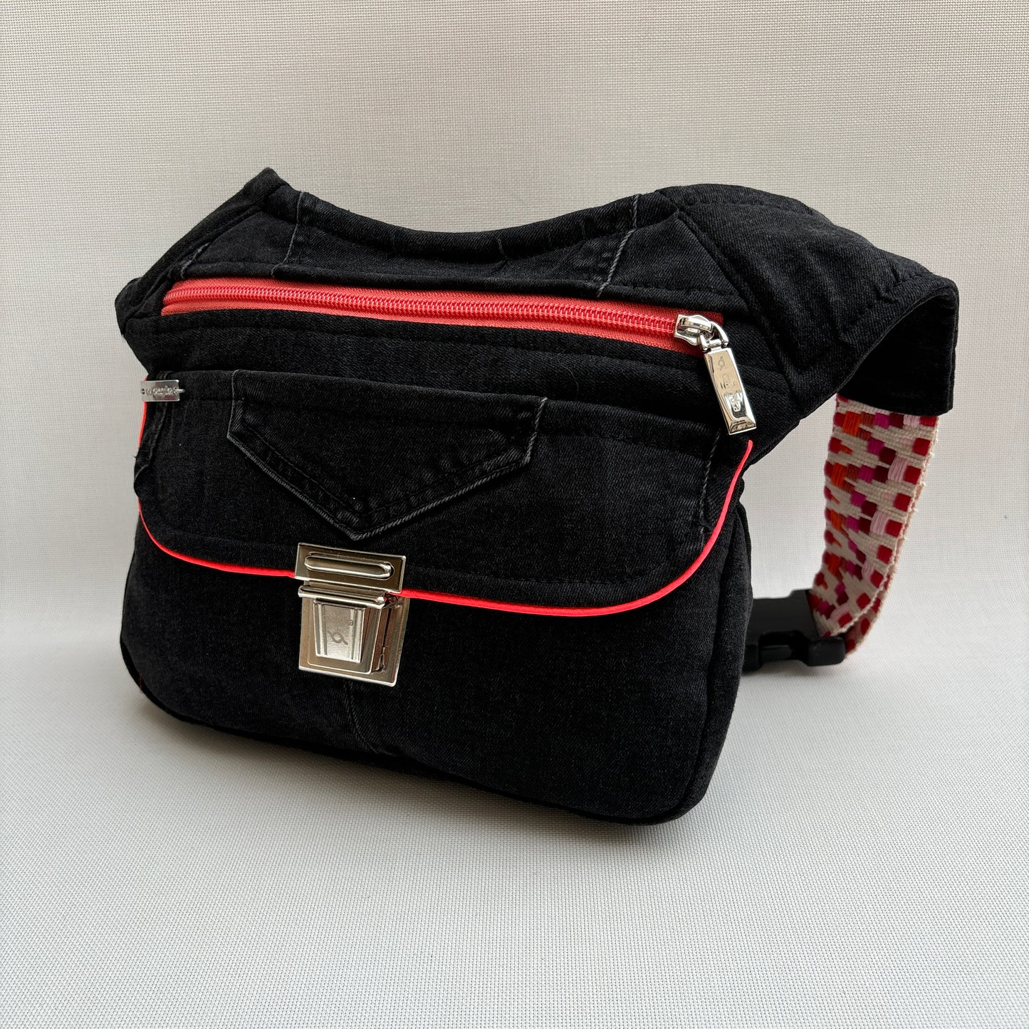 Special ♻️ Jeans Recycled ♻️ + Bolsillo trasero · Pieza Única Núm. 15892