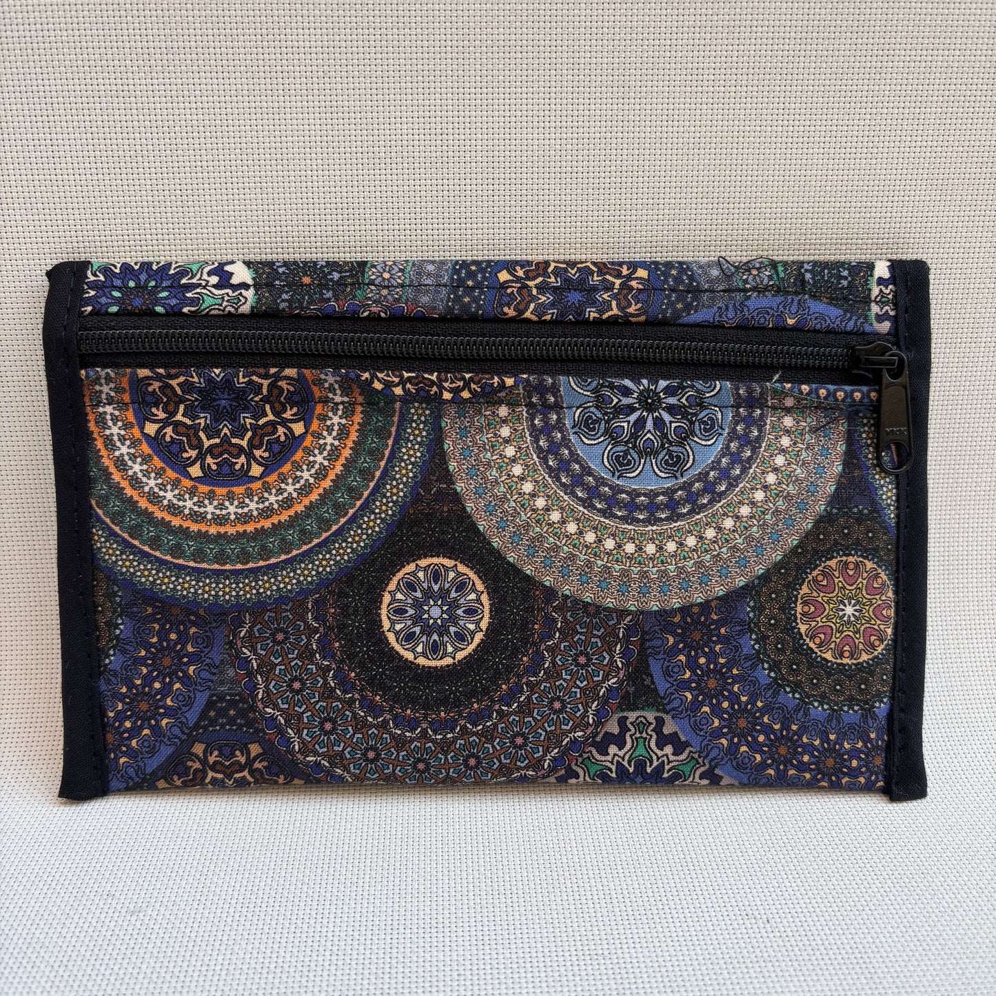 Monedero Plano CAOMKA · Pieza Única Núm. 18281