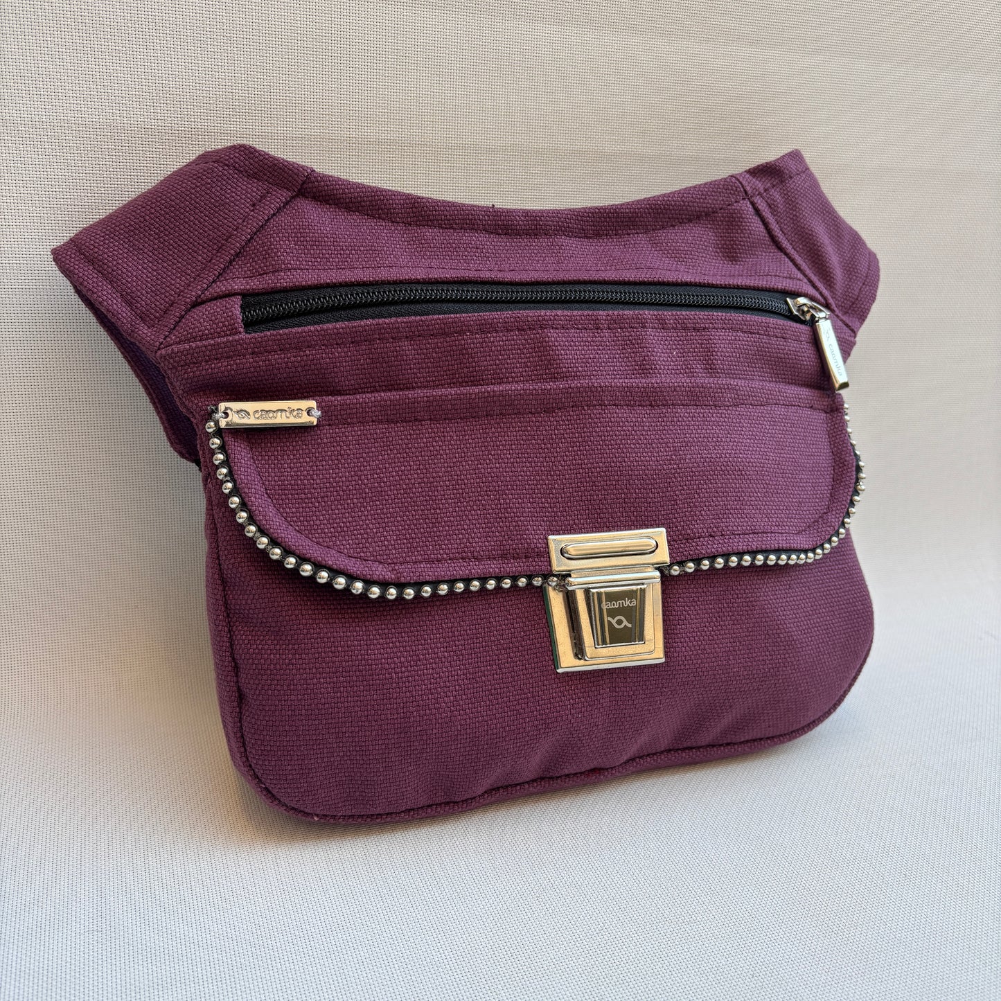 Riñonera "Classic Wine Top" · Pieza Única Núm. 18379