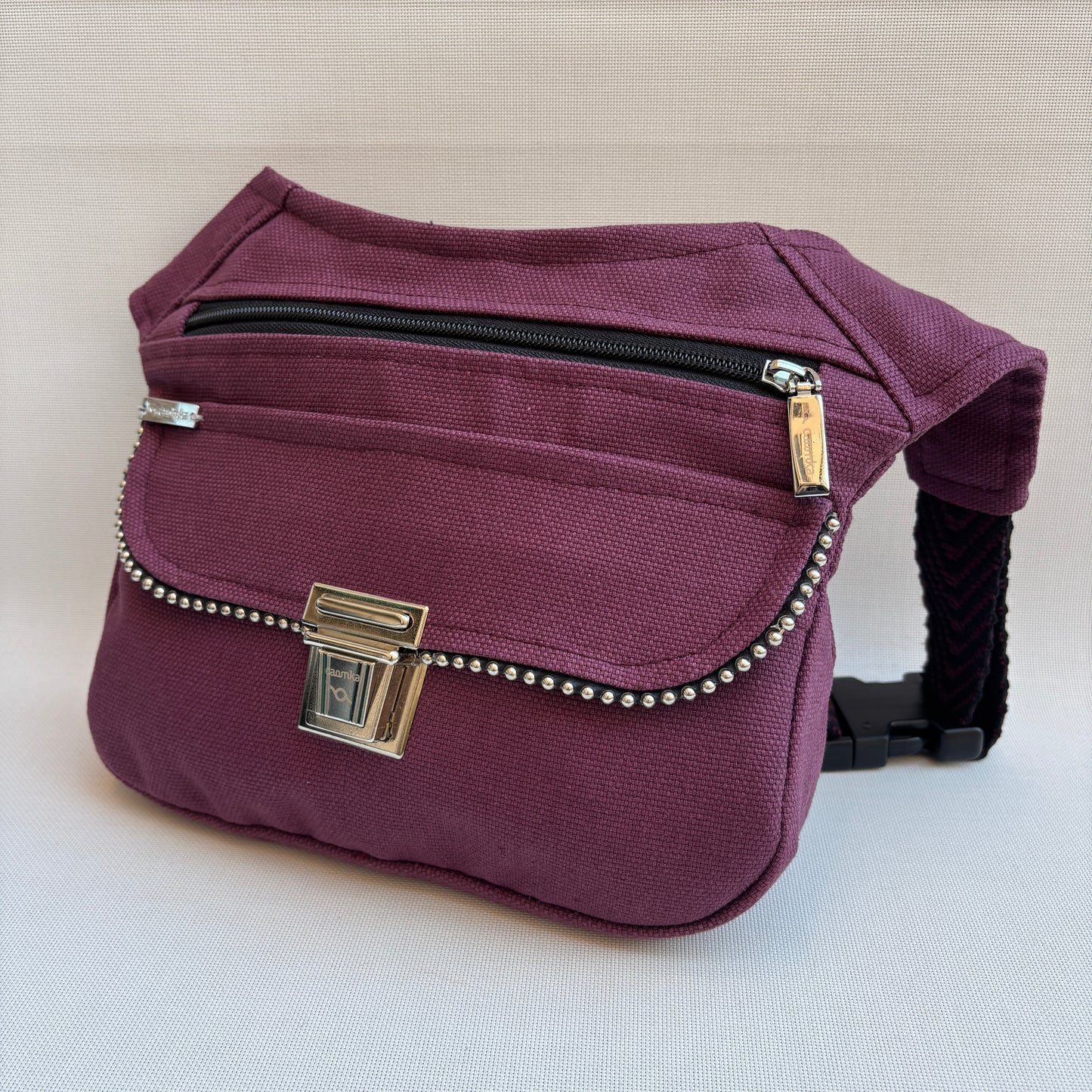 Riñonera "Classic Wine Top" · Pieza Única Núm. 18379