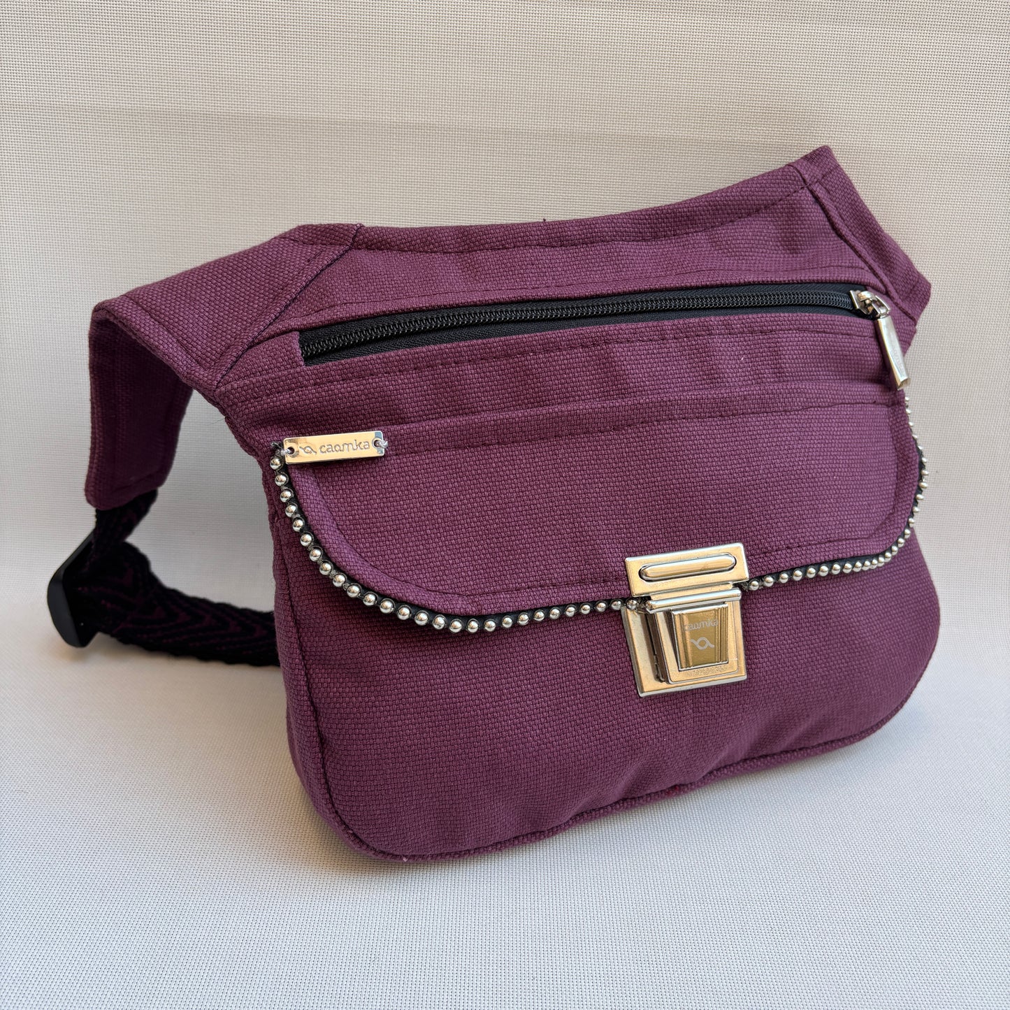 Riñonera "Classic Wine Top" · Pieza Única Núm. 18379