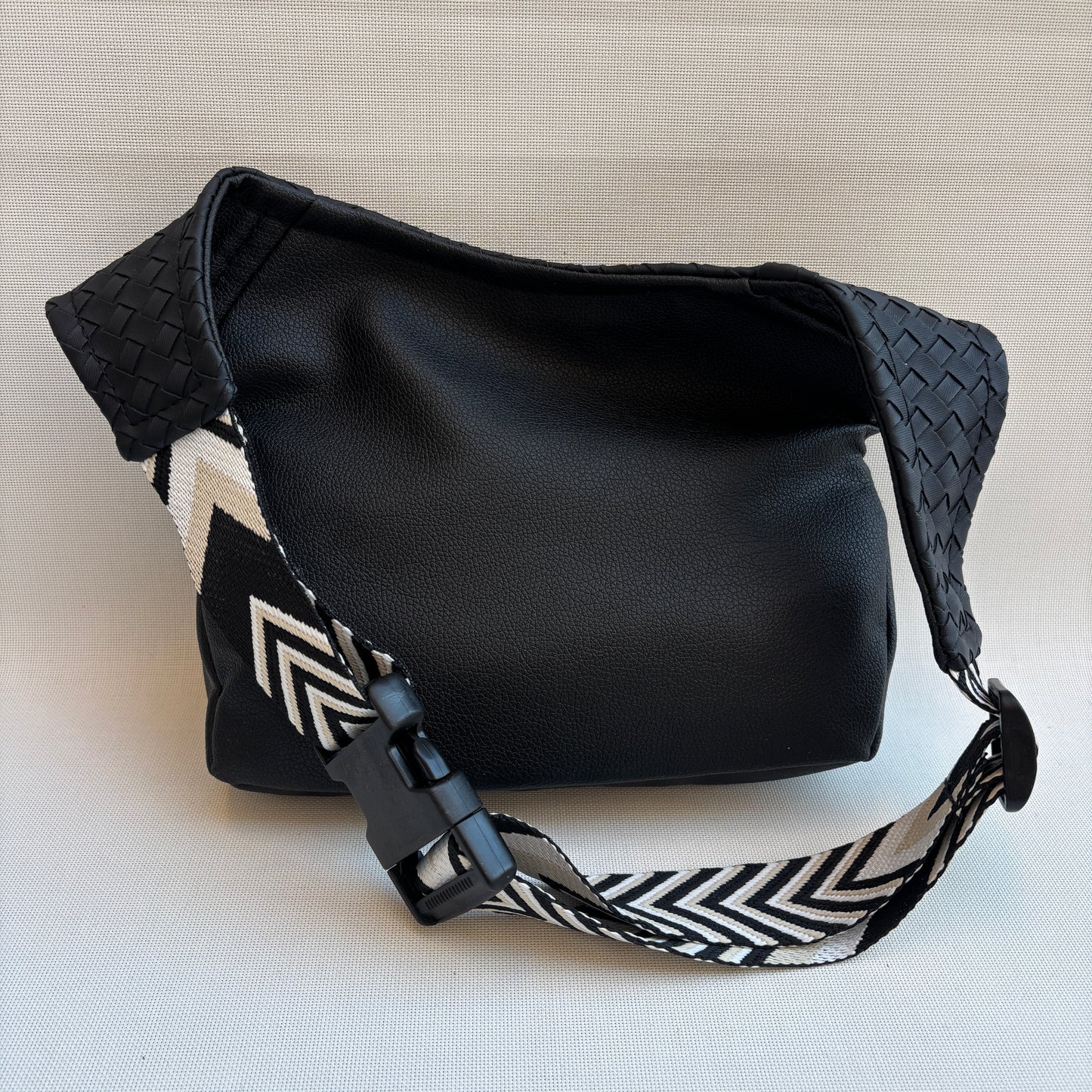 Riñonera "Special Elegant Black Top" · Polipiel · Pieza Única Núm. 18265