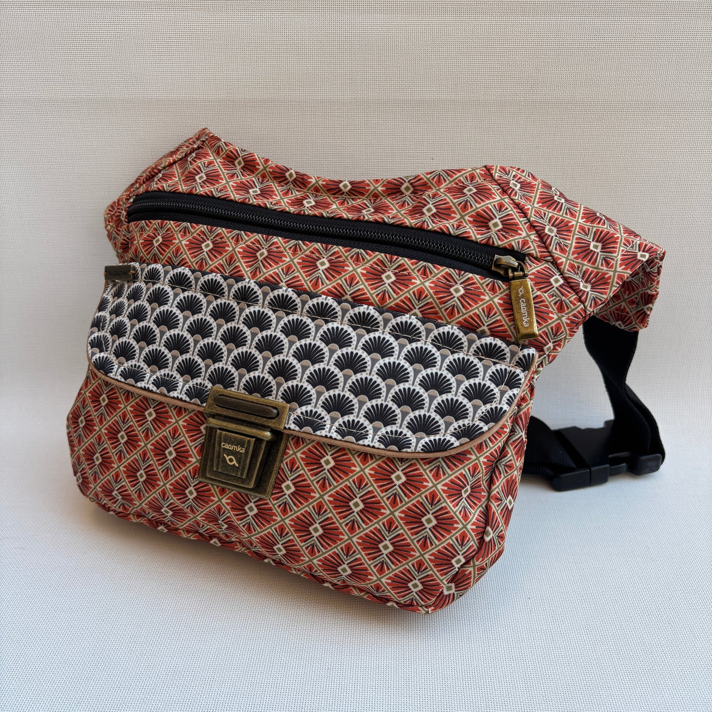 Riñonera "Special Japanese Waves" + Bolsillo trasero · Impermeable · Pieza Única Núm. 18267