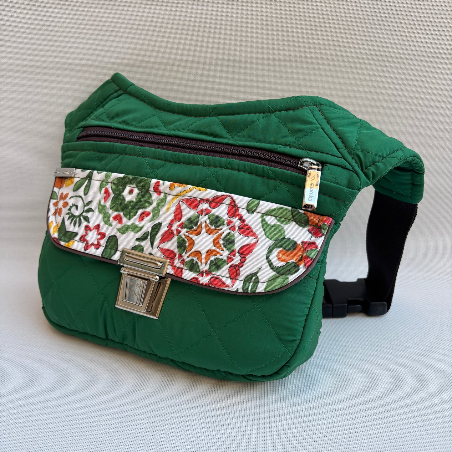 Riñonera "Special Green Soft" + Bolsillo trasero · Pieza Única Núm. 18259