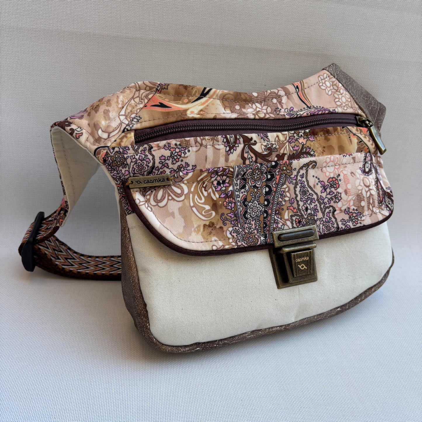 Riñonera "Special Beige Top" · Pieza Única Núm. 18313