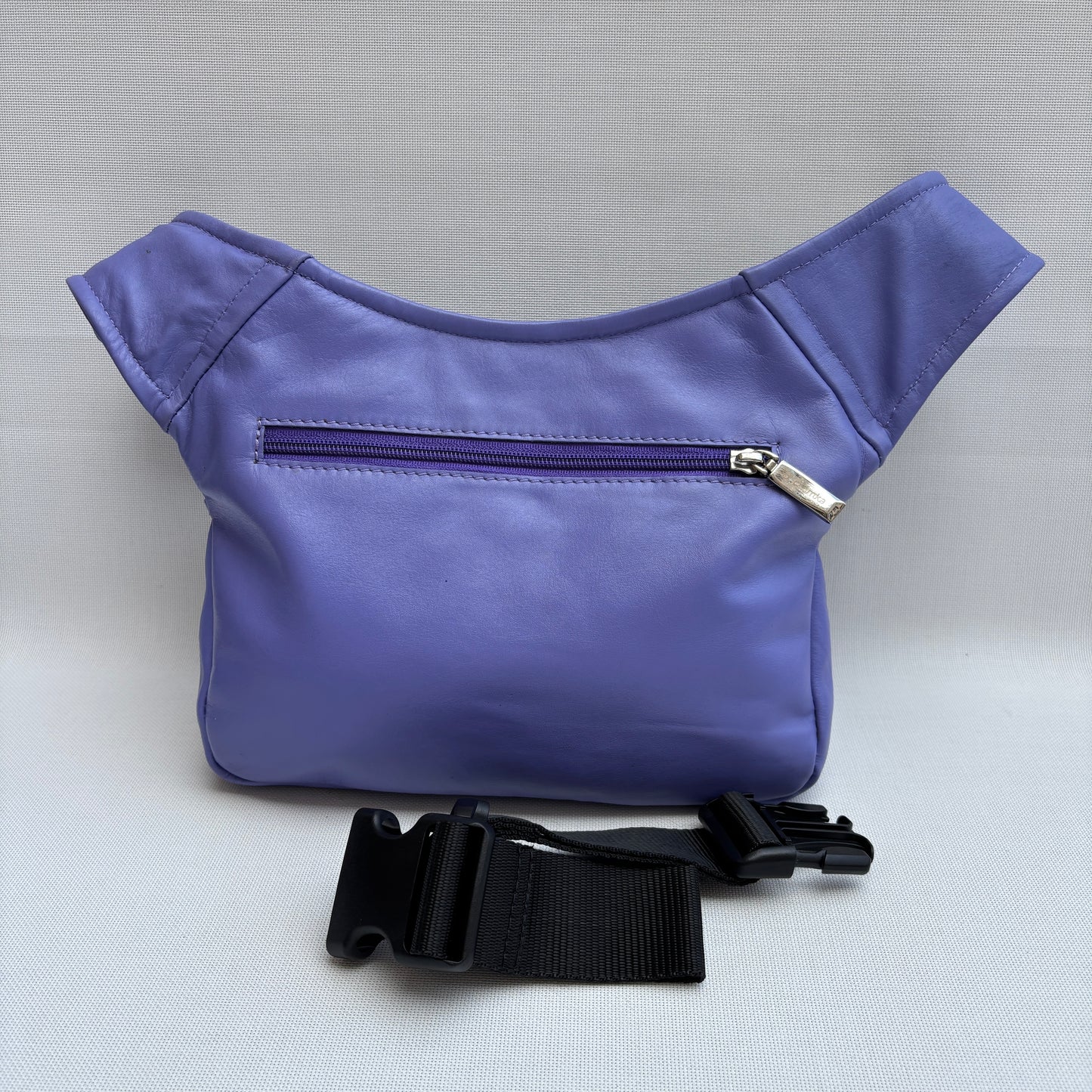 BioCuir Classic Black &amp; Silver BioCuir® Natural Leather Exclusive Piece No. 6678