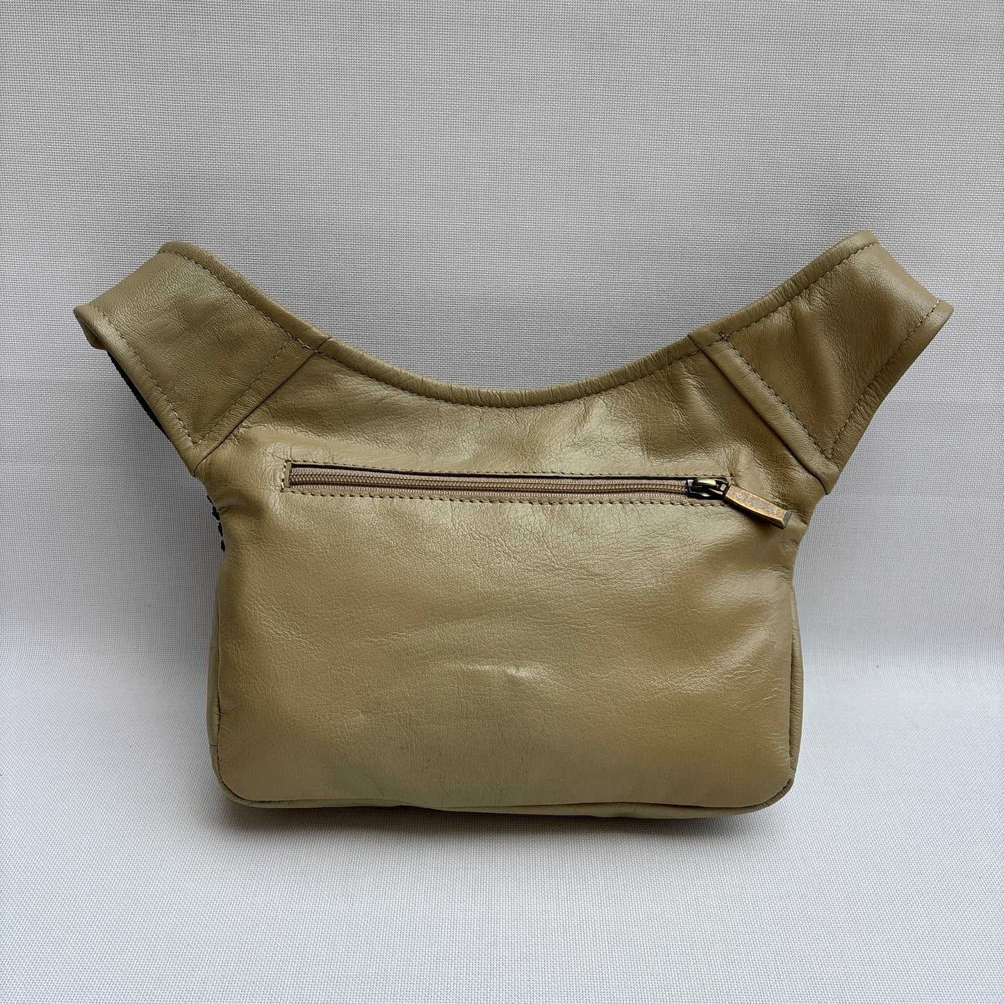 BioCuir Classic Black &amp; Silver BioCuir® Natural Leather Exclusive Piece No. 6678