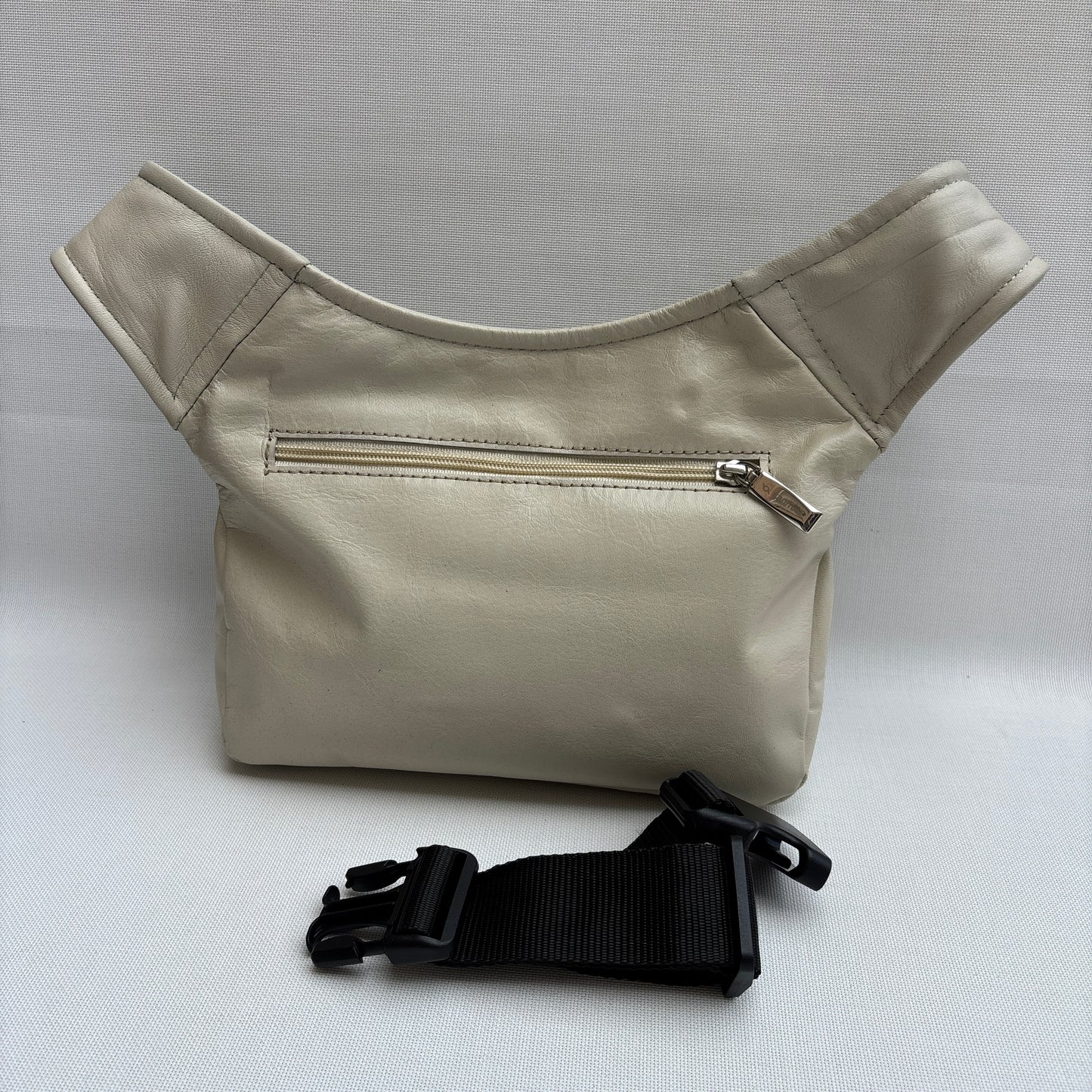 BioCuir Classic Black &amp; Silver BioCuir® Natural Leather Exclusive Piece No. 6678