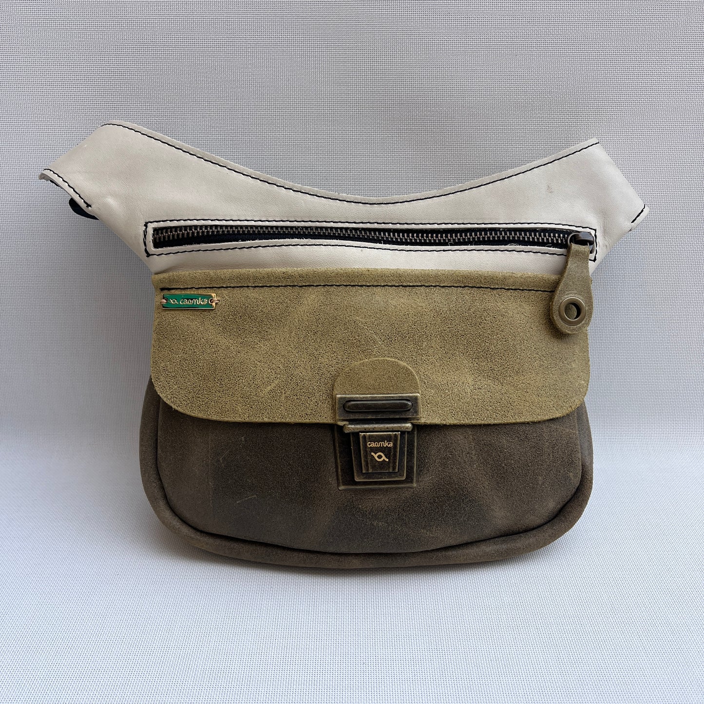 New Fantasy Forest · Piel - Cuero · Pieza Exclusiva Núm. 15095