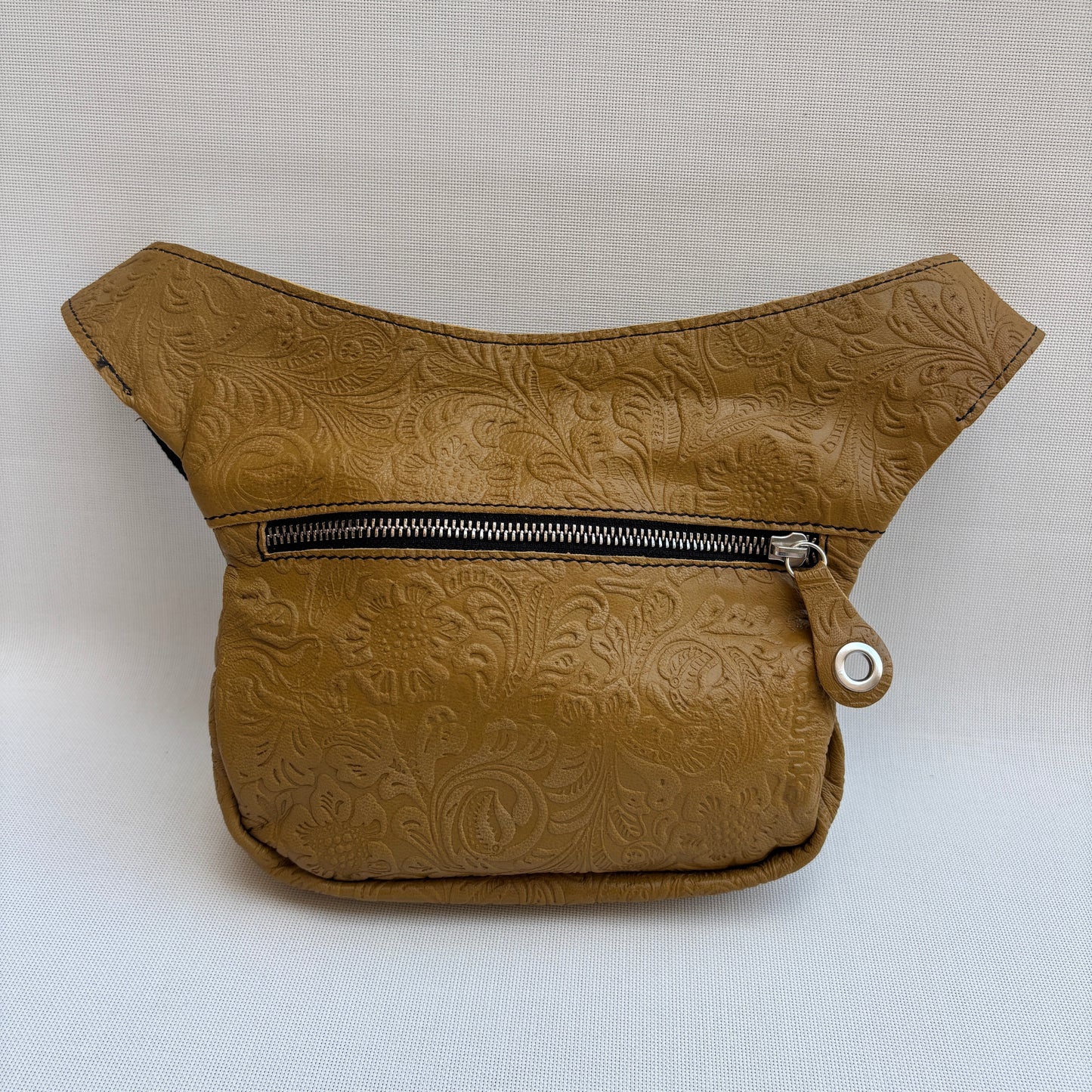 Riñonera Mini "Premium Camel Stars" · Piel · Pieza Única Núm. 17592