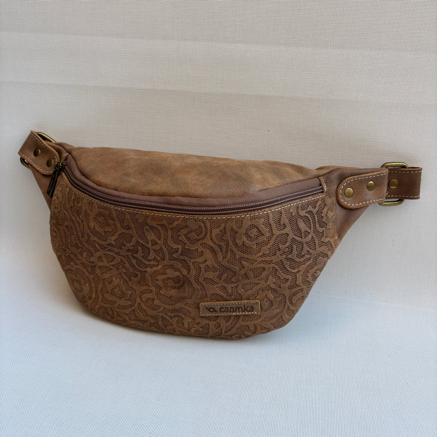 Riñonera "Elegant Retro Chic Brown Top" · Piel / Cuero · Pieza Única Núm. 18251