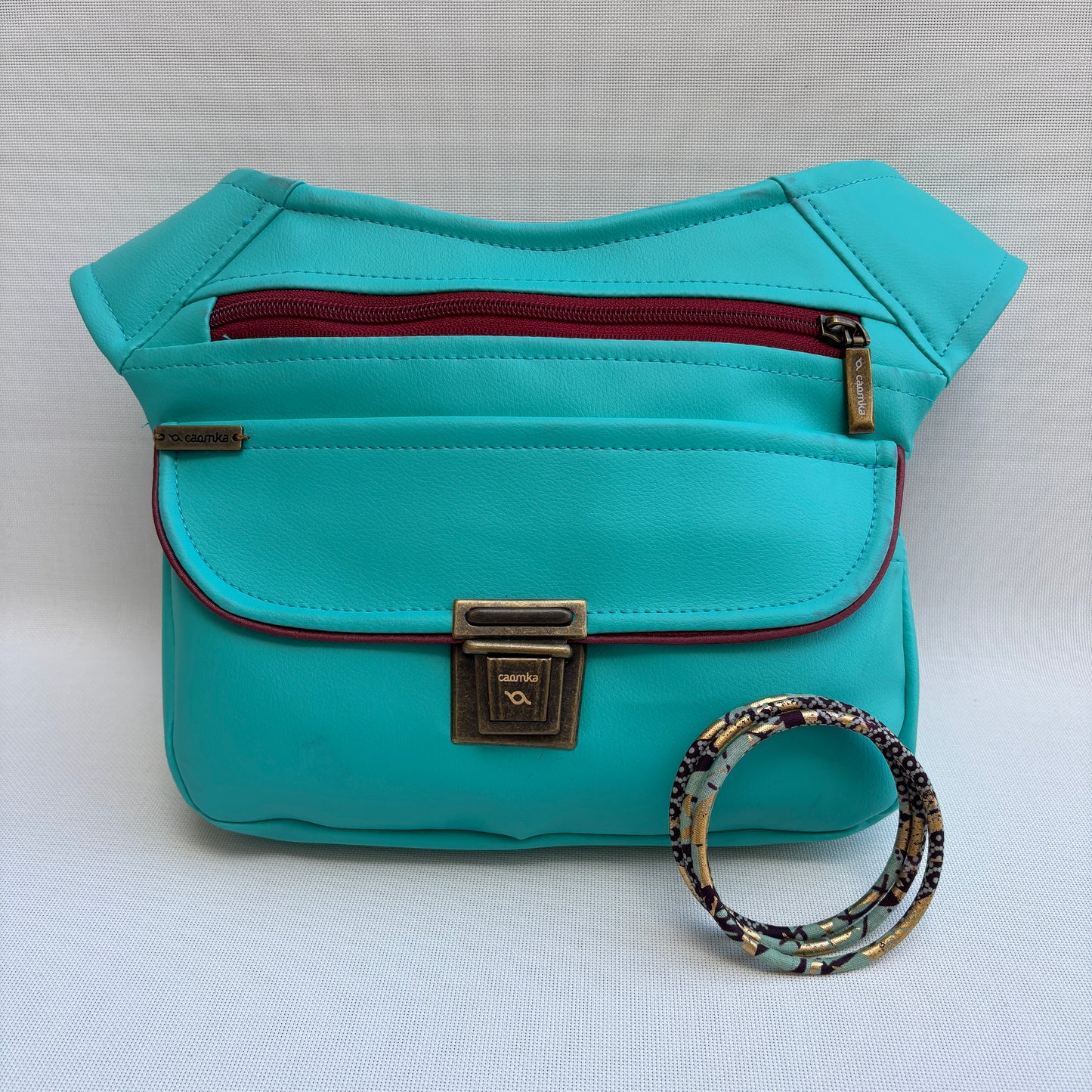 (TARA -50%) Pack Riñonera + 3 Pulseras "Special Turquesa" · Polipiel · Pieza Única Núm. 17593