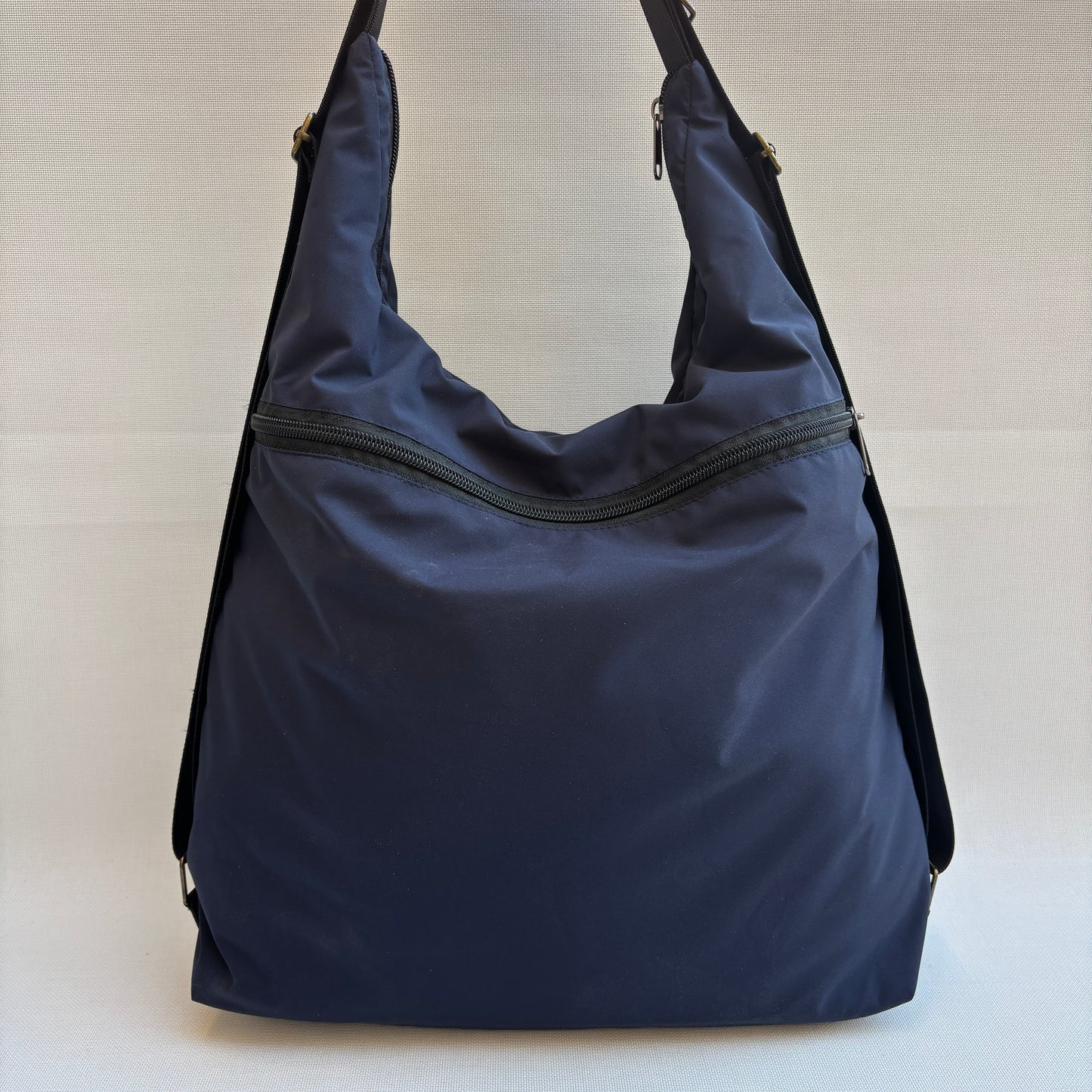 Mochila - Bolso - Tote Bag - Impermeable · Mutifunción · "Nepal" Bicolor Marino/Gris · Súper ligera · Pieza 18249