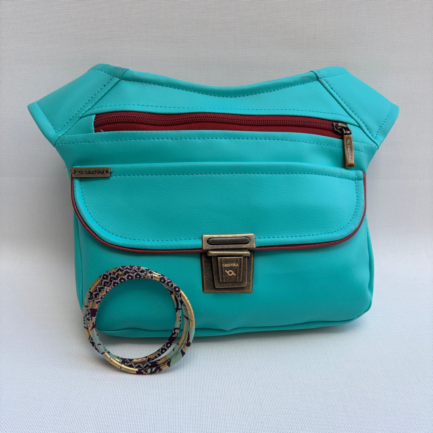 (TARA -50%) Pack Riñonera + 3 Pulseras "Special Turquesa" · Polipiel · Pieza Única Núm. 17593
