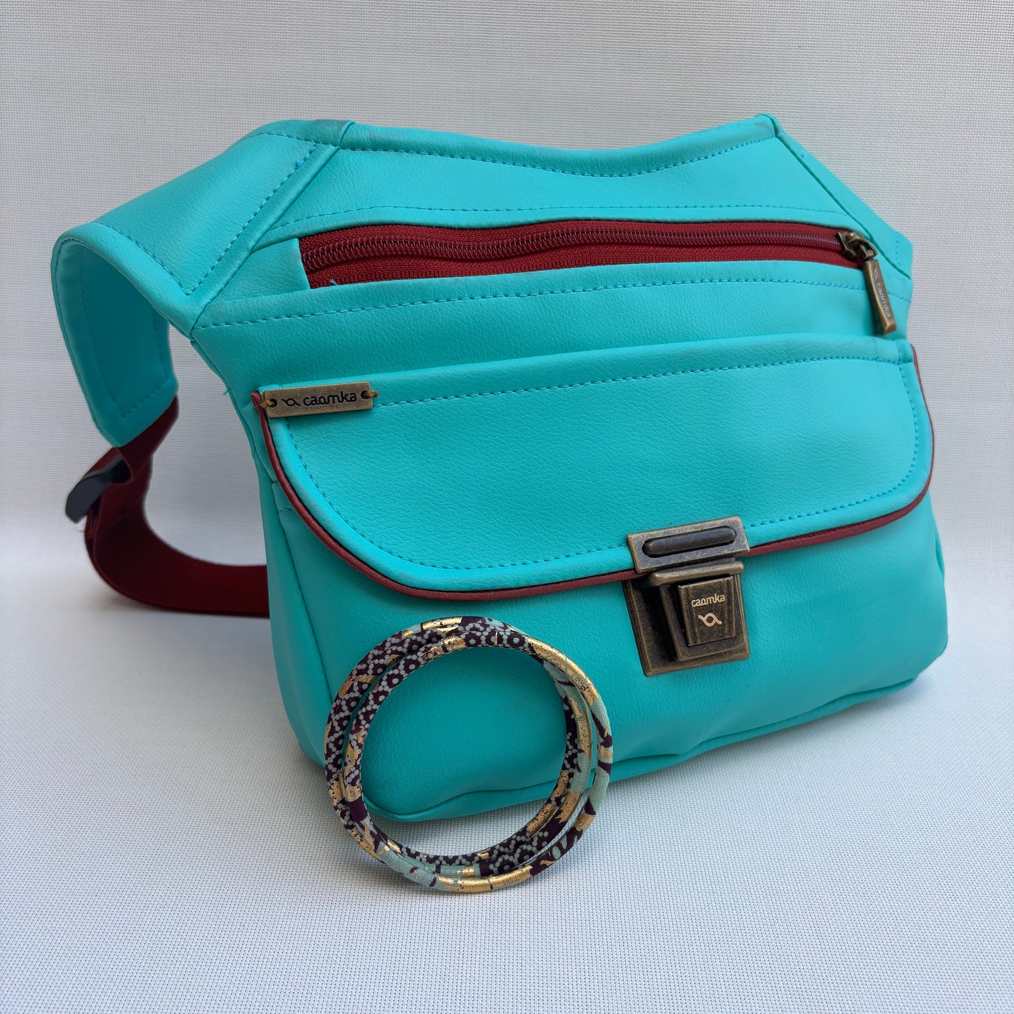(TARA -50%) Pack Riñonera + 3 Pulseras "Special Turquesa" · Polipiel · Pieza Única Núm. 17593