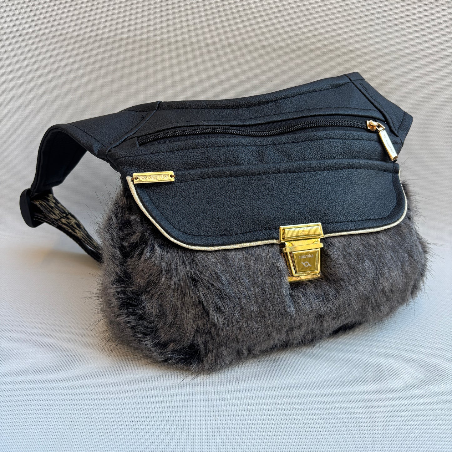 Riñonera "Elegant Luxury Cat Touch Top" · Polipiel · Pieza Única Núm. 18278